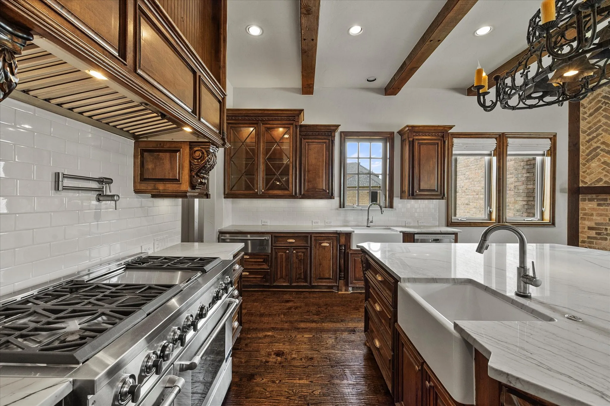 Single Family Residence For Sale in Rockwall County , 140 Manor Drive, Heath, Texas 75032, 4 Bedroom, 6 Bathroom, 4 Garage spaces, 6,049 Sqft, built in 2006, Preowned, mls#21169046, Real Estate Agent in Heath, Homes For Sale in Rockwall county, Homes For Sale in Heath, Realtor in Heath Texas, Real Estate Brokerage Independent Realty Texas, Luminita Cordes Realtor