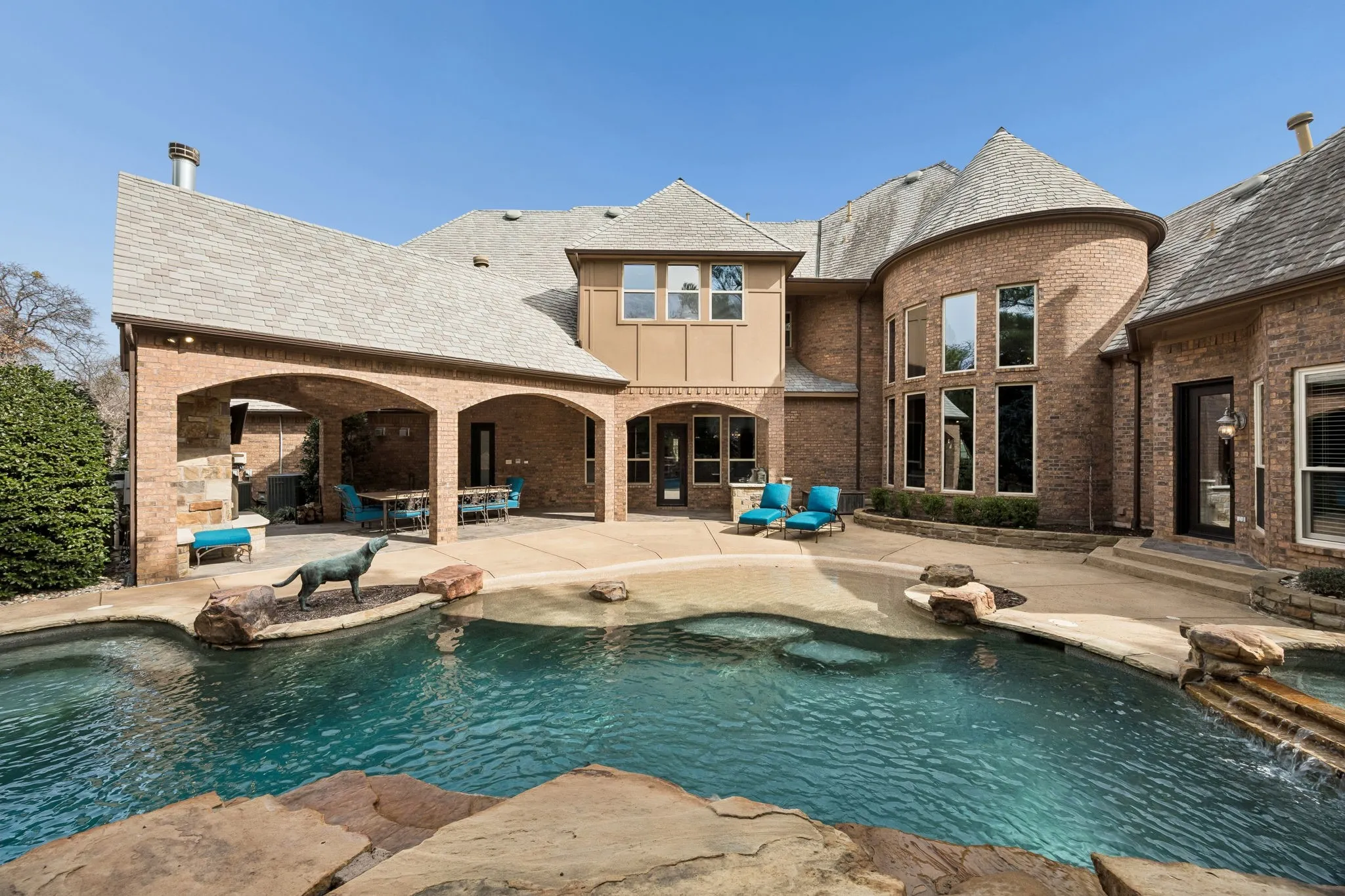 Single Family Residence For Sale in Tarrant County , 1800 Beam Drive, Southlake, Texas 76092, 5 Bedroom, 7 Bathroom, 4 Garage spaces, 6,144 Sqft, built in 2007, mls#21161535, Real Estate Agent in Southlake, Homes For Sale in Tarrant county, Homes For Sale in Southlake, Realtor in Southlake Texas, Real Estate Brokerage Independent Realty Texas, Luminita Cordes Realtor