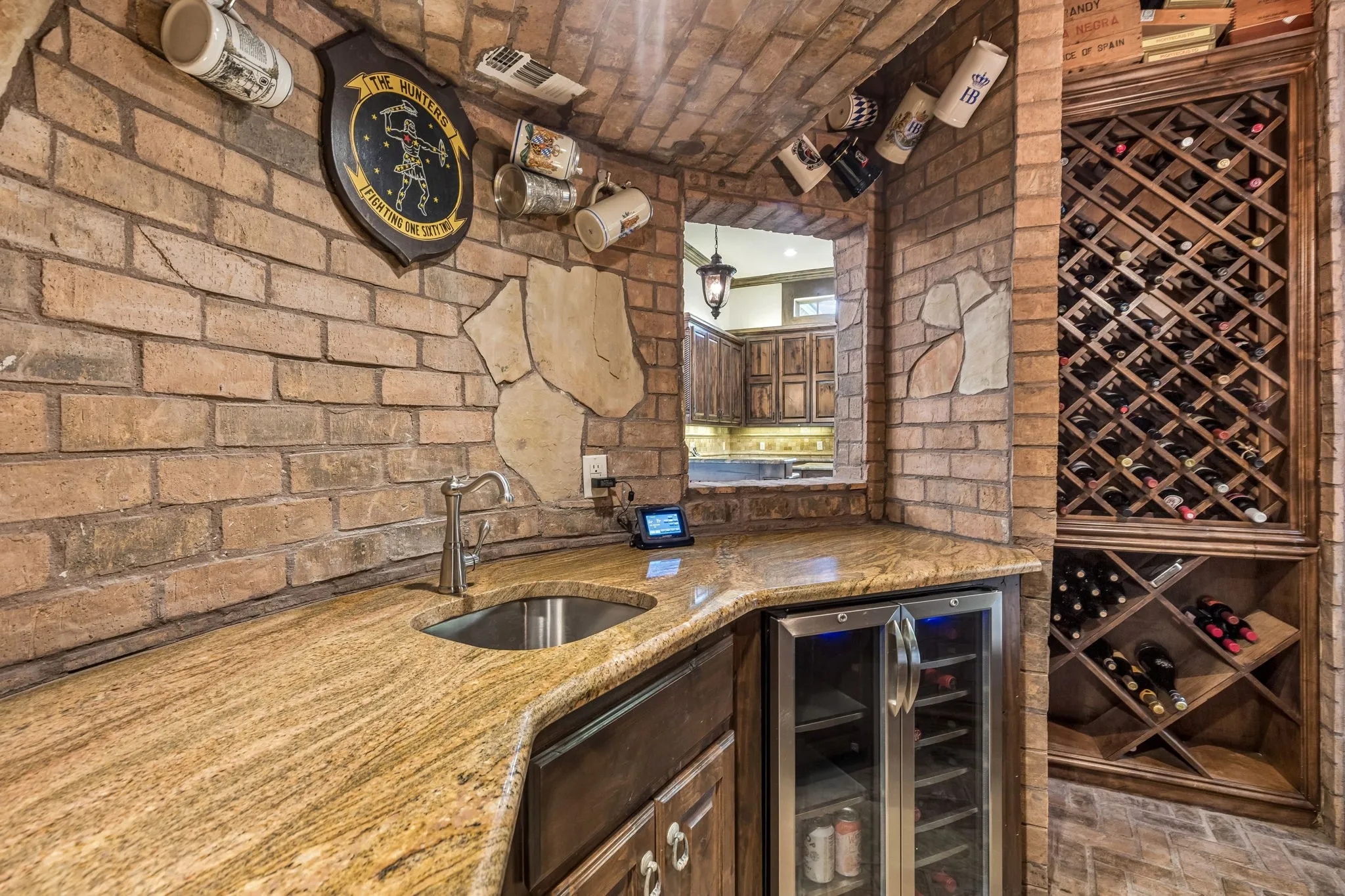 Single Family Residence For Sale in Tarrant County , 1800 Beam Drive, Southlake, Texas 76092, 5 Bedroom, 7 Bathroom, 4 Garage spaces, 6,144 Sqft, built in 2007, mls#21161535, Real Estate Agent in Southlake, Homes For Sale in Tarrant county, Homes For Sale in Southlake, Realtor in Southlake Texas, Real Estate Brokerage Independent Realty Texas, Luminita Cordes Realtor