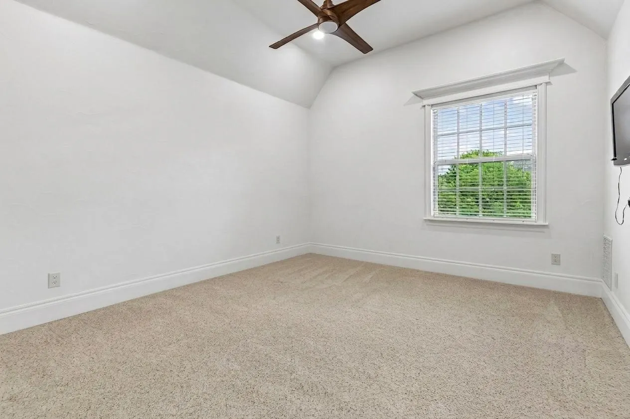 Single Family Residence For Sale in Tarrant County , 1800 Beam Drive, Southlake, Texas 76092, 5 Bedroom, 7 Bathroom, 4 Garage spaces, 6,144 Sqft, built in 2007, mls#21161535, Real Estate Agent in Southlake, Homes For Sale in Tarrant county, Homes For Sale in Southlake, Realtor in Southlake Texas, Real Estate Brokerage Independent Realty Texas, Luminita Cordes Realtor