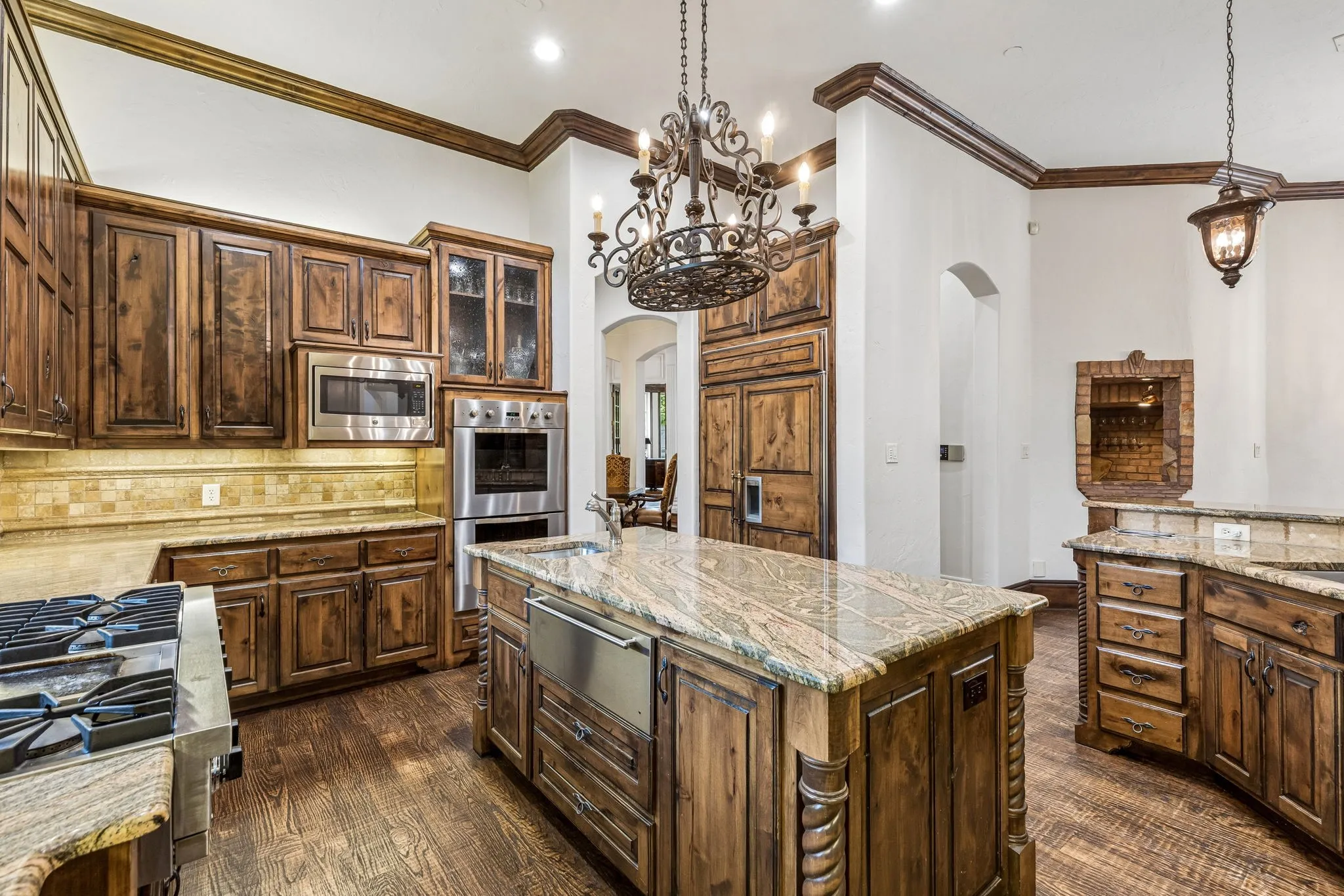 Single Family Residence For Sale in Tarrant County , 1800 Beam Drive, Southlake, Texas 76092, 5 Bedroom, 7 Bathroom, 4 Garage spaces, 6,144 Sqft, built in 2007, mls#21161535, Real Estate Agent in Southlake, Homes For Sale in Tarrant county, Homes For Sale in Southlake, Realtor in Southlake Texas, Real Estate Brokerage Independent Realty Texas, Luminita Cordes Realtor