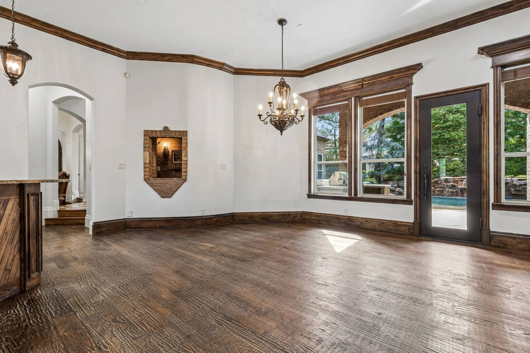 Single Family Residence For Sale in Tarrant County , 1800 Beam Drive, Southlake, Texas 76092, 5 Bedroom, 7 Bathroom, 4 Garage spaces, 6,144 Sqft, built in 2007, mls#21161535, Real Estate Agent in Southlake, Homes For Sale in Tarrant county, Homes For Sale in Southlake, Realtor in Southlake Texas, Real Estate Brokerage Independent Realty Texas, Luminita Cordes Realtor