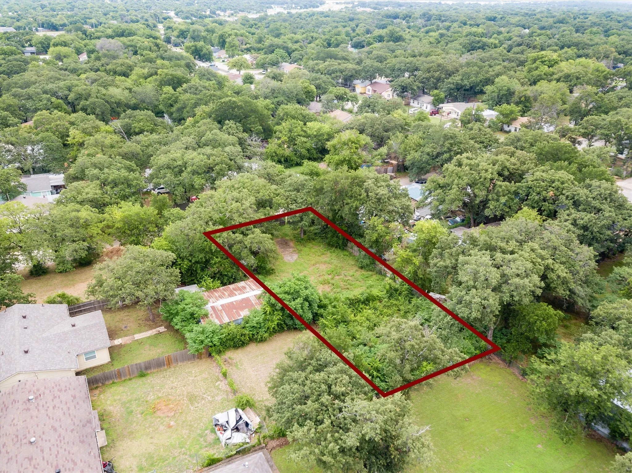 Unimproved Land For Sale in Tarrant County , 4012 Erath Street, Fort Worth, Texas 76119, 0, 0, Garage spaces, 0 Sqft, built in 0, Price $65,000, mls#21177991, Real Estate Agent in Fort Worth, Homes For Sale in Tarrant county, Homes For Sale in Fort Worth, Realtor in Fort Worth Texas, Real Estate Brokerage Independent Realty Texas, Luminita Cordes Realtor