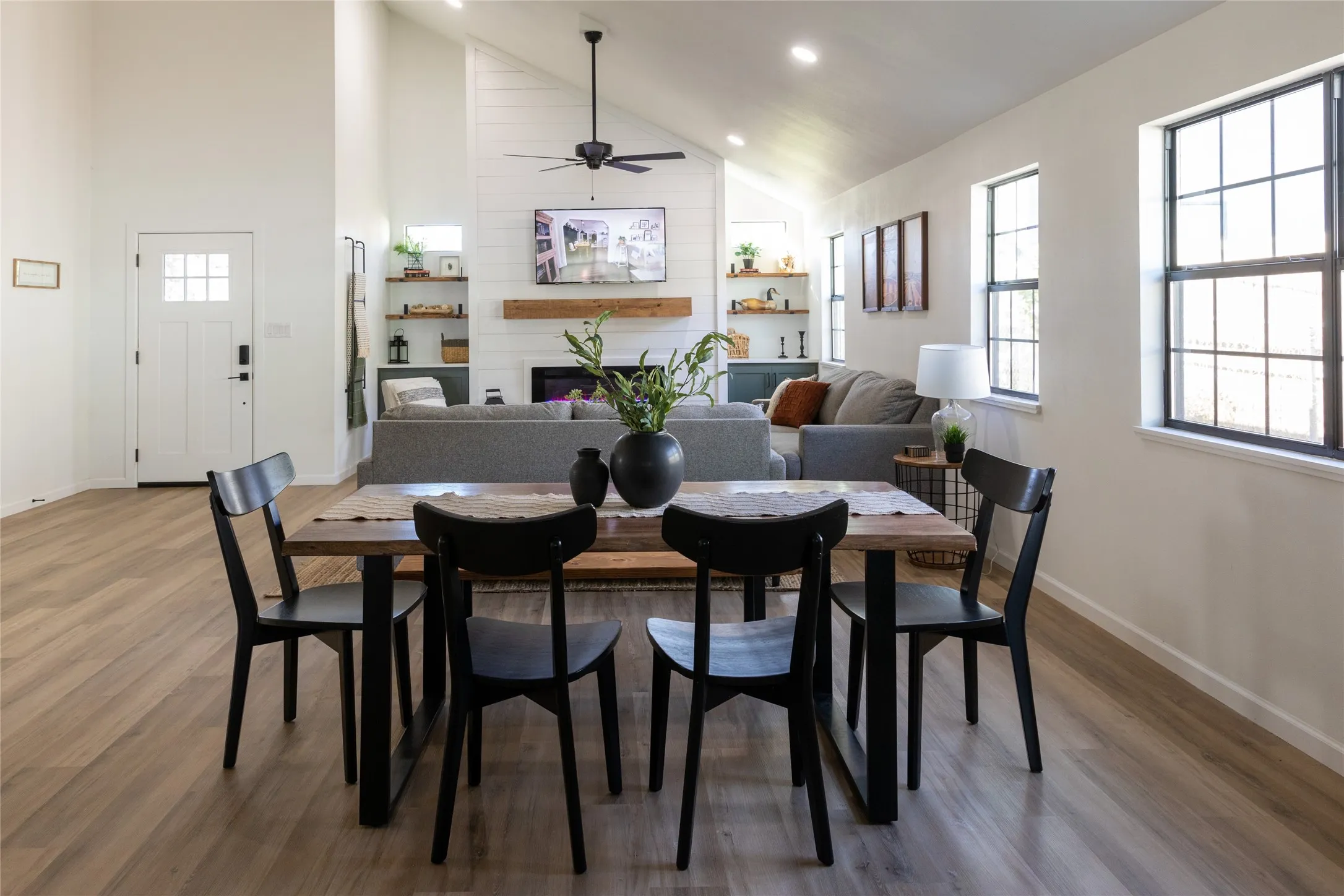 Single Family Residence For Sale in Parker County , 6808 Briar Road, Azle, Texas 76020, 3 Bedrooms, 2 Bathrooms, Garage spaces, 1,879 Sqft, built in 2022, Price $519,000, mls#21178166, Real Estate Agent in Azle, Homes For Sale in Parker county, Homes For Sale in Azle, Realtor in Azle Texas, Real Estate Brokerage Independent Realty Texas, Luminita Cordes Realtor