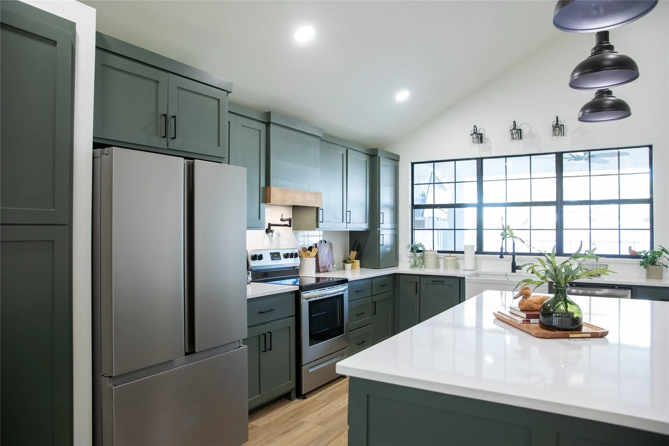 Single Family Residence For Sale in Parker County , 6808 Briar Road, Azle, Texas 76020, 3 Bedrooms, 2 Bathrooms, Garage spaces, 1,879 Sqft, built in 2022, Price $519,000, mls#21178166, Real Estate Agent in Azle, Homes For Sale in Parker county, Homes For Sale in Azle, Realtor in Azle Texas, Real Estate Brokerage Independent Realty Texas, Luminita Cordes Realtor