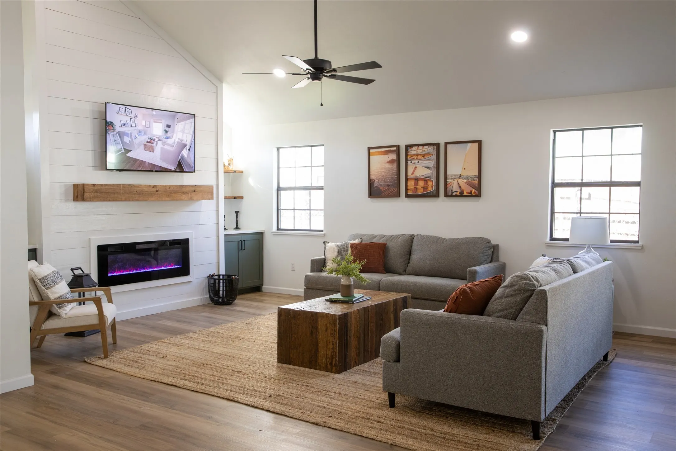 Single Family Residence For Sale in Parker County , 6808 Briar Road, Azle, Texas 76020, 3 Bedrooms, 2 Bathrooms, Garage spaces, 1,879 Sqft, built in 2022, Price $519,000, mls#21178166, Real Estate Agent in Azle, Homes For Sale in Parker county, Homes For Sale in Azle, Realtor in Azle Texas, Real Estate Brokerage Independent Realty Texas, Luminita Cordes Realtor
