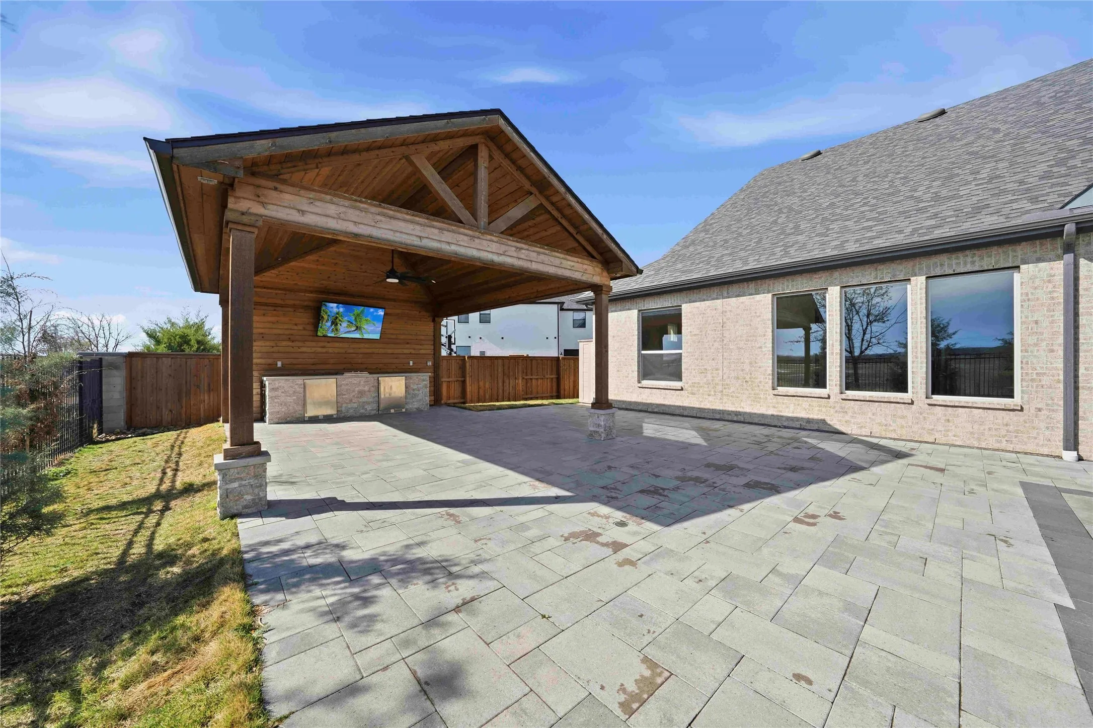 Single Family Residence For Sale in Collin County , 1410 Binkley Avenue, Prosper, Texas 75078, 4 Bedroom, 5 Bathroom, 3 Garage spaces, 3,411 Sqft, built in 2021, Preowned, mls#21177245, Real Estate Agent in Prosper, Homes For Sale in Collin county, Homes For Sale in Prosper, Realtor in Prosper Texas, Real Estate Brokerage Independent Realty Texas, Luminita Cordes Realtor