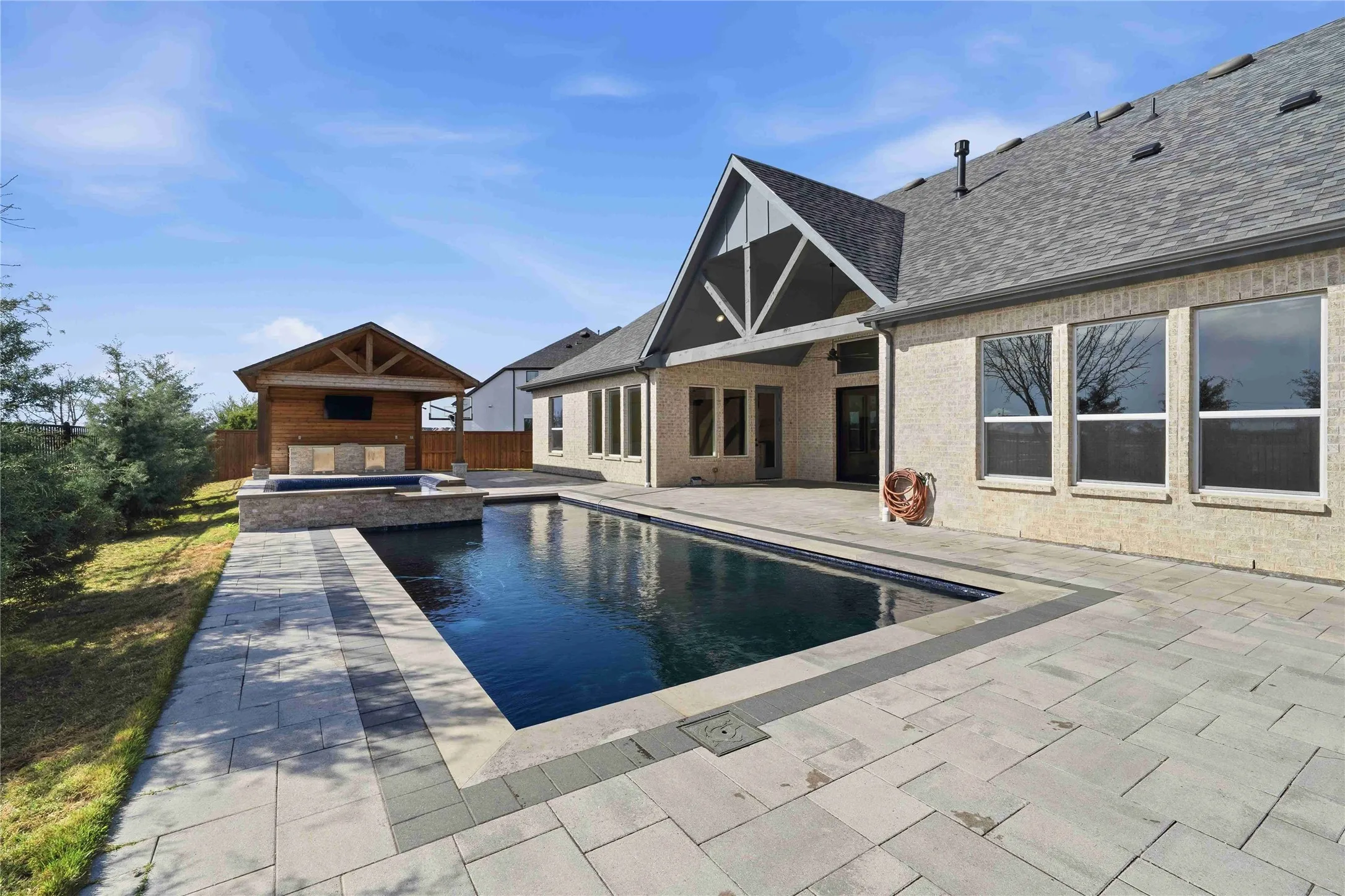 Single Family Residence For Sale in Collin County , 1410 Binkley Avenue, Prosper, Texas 75078, 4 Bedroom, 5 Bathroom, 3 Garage spaces, 3,411 Sqft, built in 2021, Preowned, mls#21177245, Real Estate Agent in Prosper, Homes For Sale in Collin county, Homes For Sale in Prosper, Realtor in Prosper Texas, Real Estate Brokerage Independent Realty Texas, Luminita Cordes Realtor