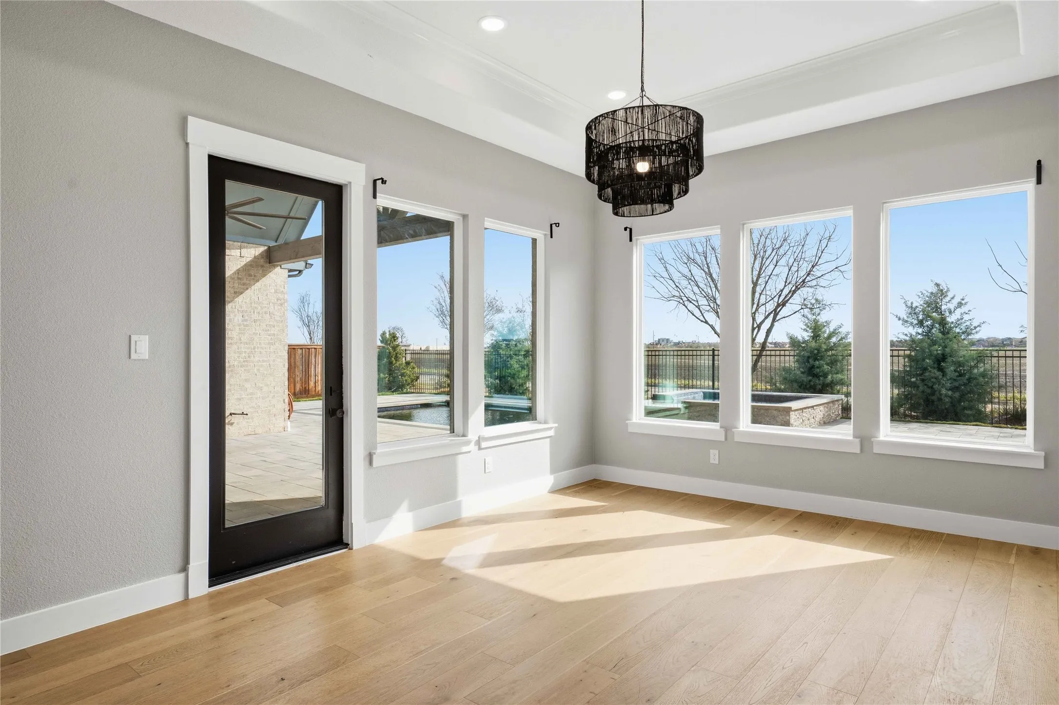 Single Family Residence For Sale in Collin County , 1410 Binkley Avenue, Prosper, Texas 75078, 4 Bedroom, 5 Bathroom, 3 Garage spaces, 3,411 Sqft, built in 2021, Preowned, mls#21177245, Real Estate Agent in Prosper, Homes For Sale in Collin county, Homes For Sale in Prosper, Realtor in Prosper Texas, Real Estate Brokerage Independent Realty Texas, Luminita Cordes Realtor