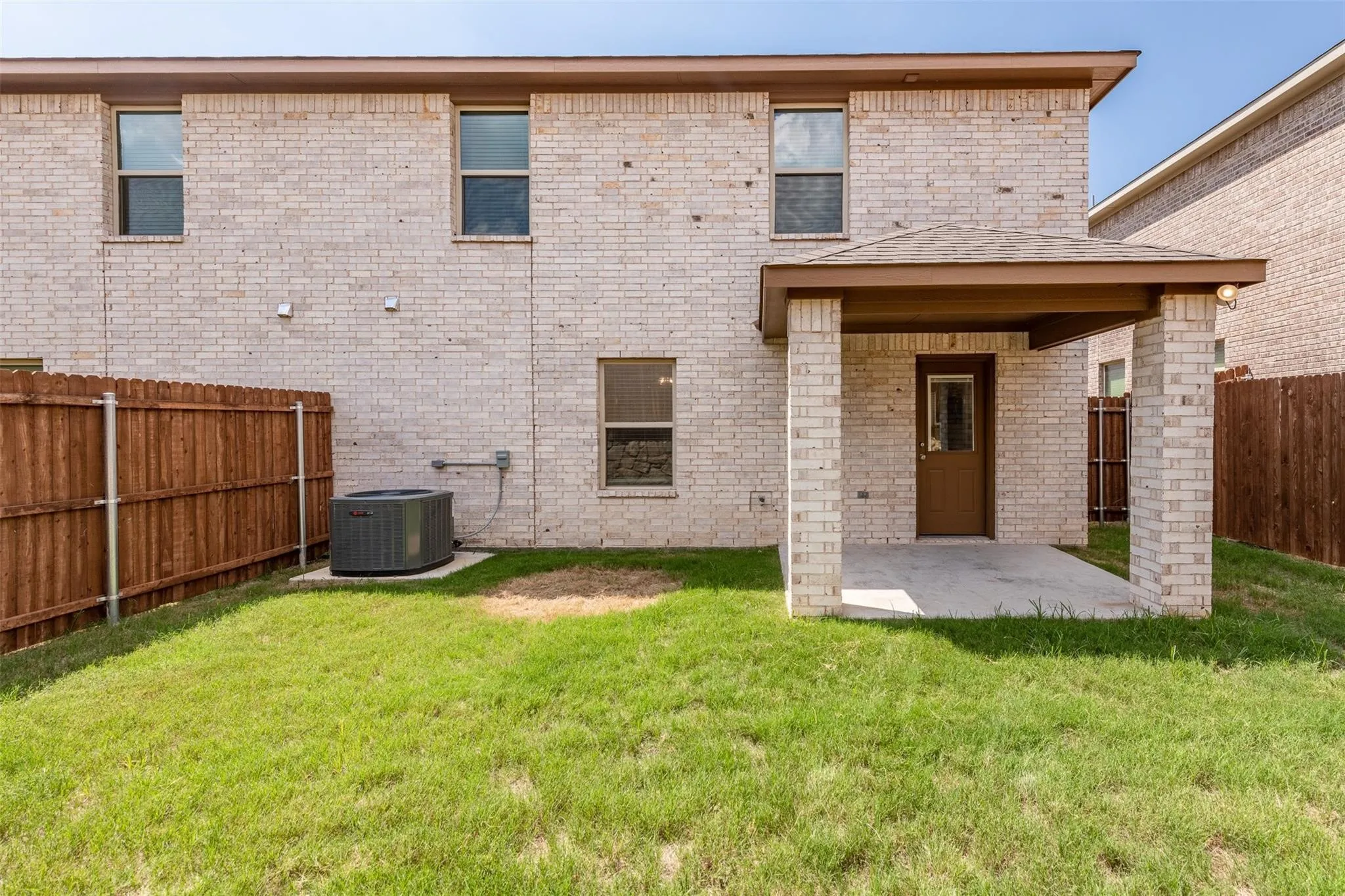 Duplex For Sale in Hood County , 718 Rolling Terrace Circle, Granbury, Texas 76049, 18 Bedrooms, 12 Bathrooms, 2 Garage spaces, 10,332 Sqft, built in 2021, Preowned, Price $2,205,000, mls#21138988, Real Estate Agent in Granbury, Homes For Sale in Hood county, Homes For Sale in Granbury, Realtor in Granbury Texas, Real Estate Brokerage Independent Realty Texas, Luminita Cordes Realtor