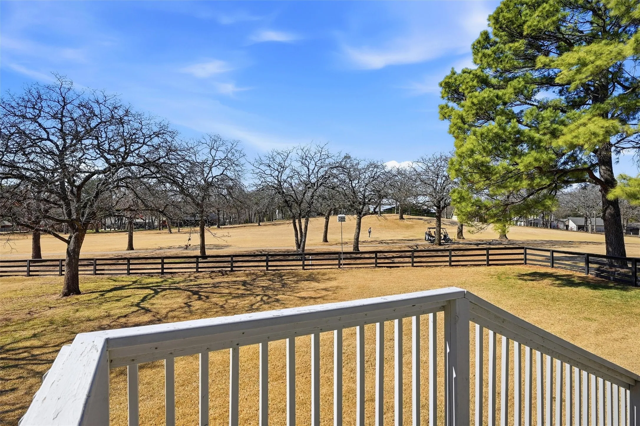 Single Family Residence For Sale in Cooke County , 231 Cayuga Trail, Lake Kiowa, Texas 76240, 2 Bedroom, 3 Bathroom, 2 Garage spaces, 2,422 Sqft, built in 1983, Preowned, mls#21178290, Real Estate Agent in Lake Kiowa, Homes For Sale in Cooke county, Homes For Sale in Lake Kiowa, Realtor in Lake Kiowa Texas, Real Estate Brokerage Independent Realty Texas, Luminita Cordes Realtor