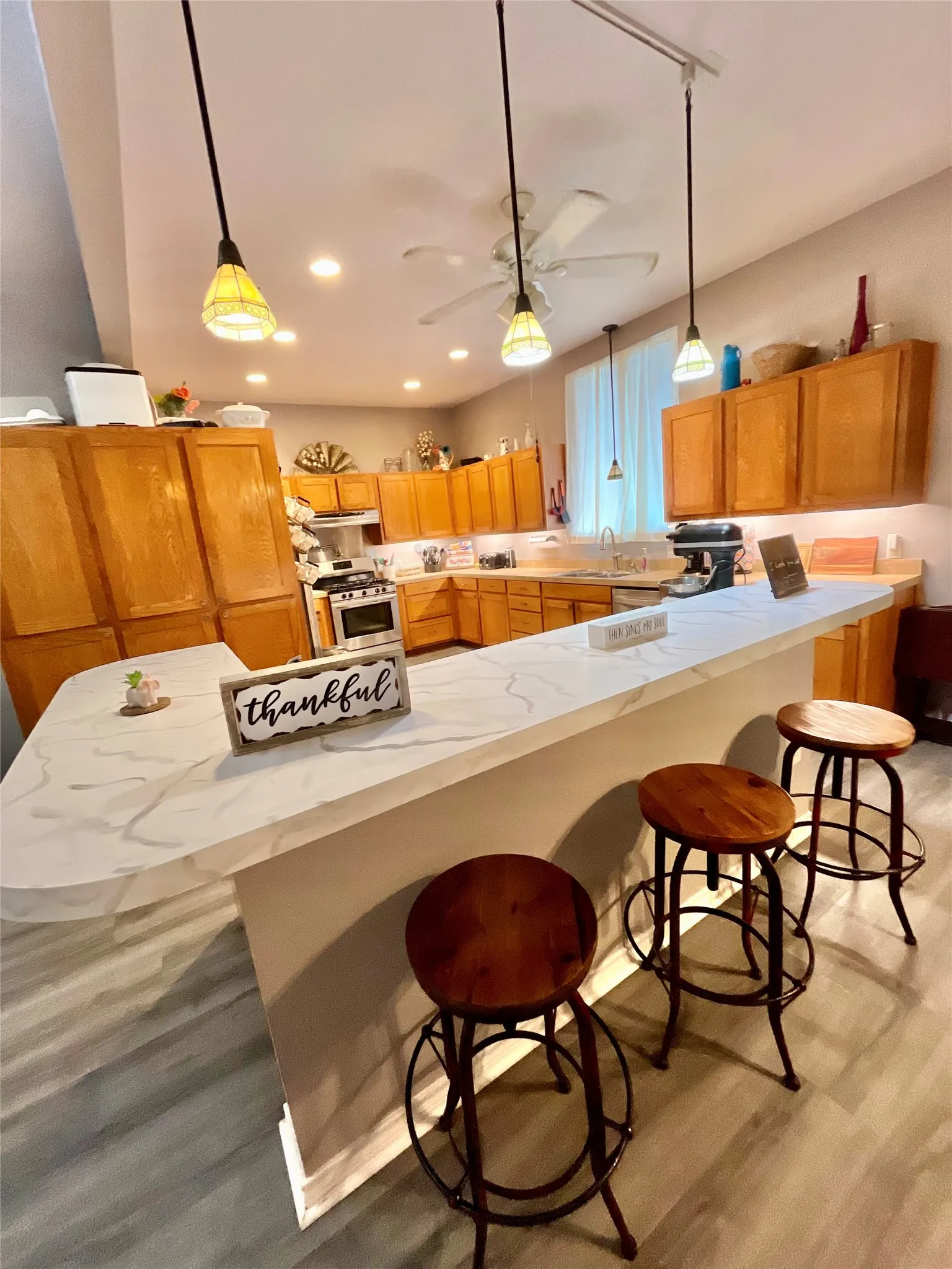 Single Family Residence For Sale in Hamilton County , 522 E Standifer Street, Hamilton, Texas 76531, 4 Bedroom, 2 Bathroom, Garage spaces, 2,058 Sqft, built in 1935, mls#21178584, Real Estate Agent in Hamilton, Homes For Sale in Hamilton county, Homes For Sale in Hamilton, Realtor in Hamilton Texas, Real Estate Brokerage Independent Realty Texas, Luminita Cordes Realtor
