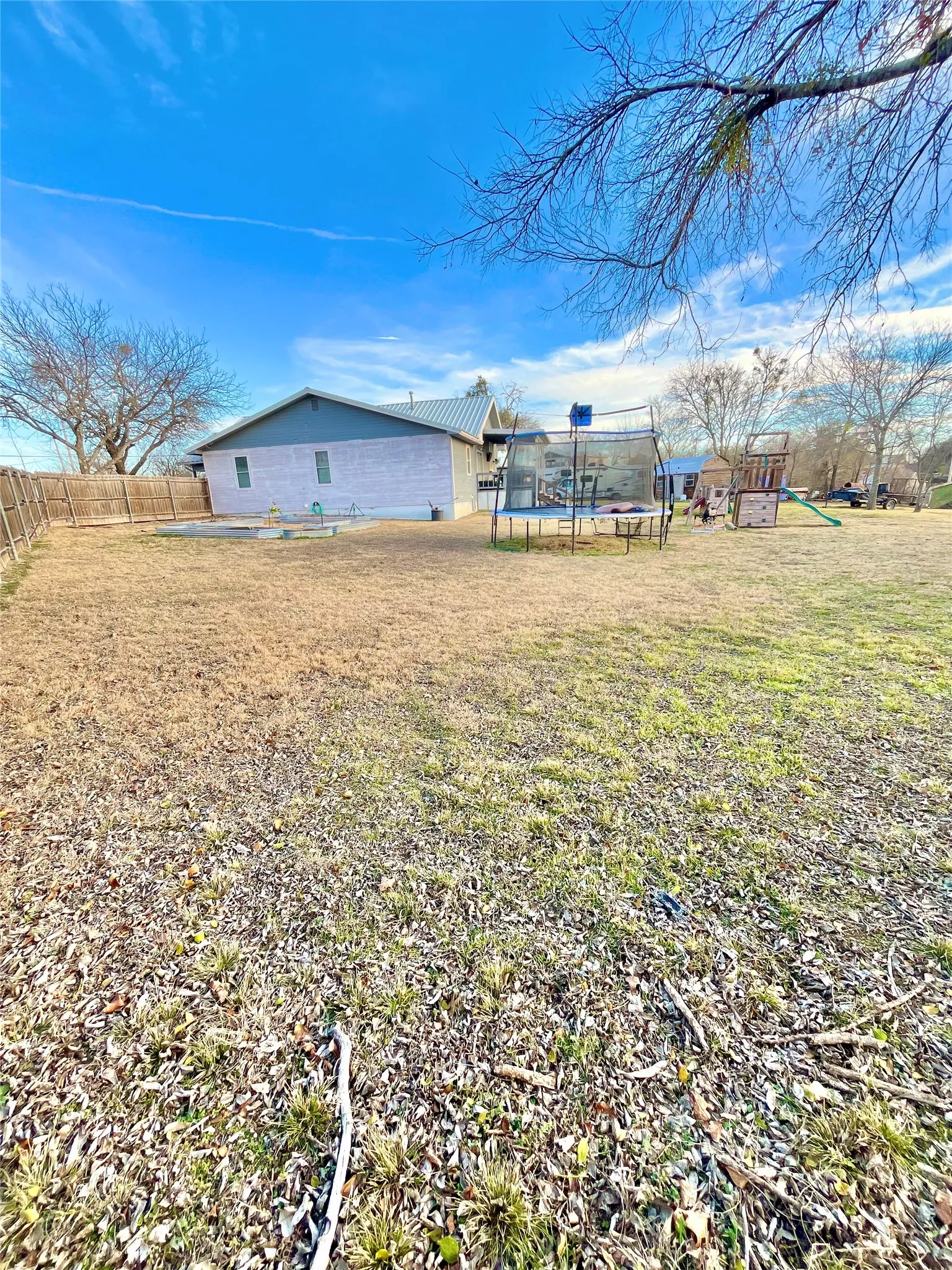Single Family Residence For Sale in Hamilton County , 522 E Standifer Street, Hamilton, Texas 76531, 4 Bedroom, 2 Bathroom, Garage spaces, 2,058 Sqft, built in 1935, mls#21178584, Real Estate Agent in Hamilton, Homes For Sale in Hamilton county, Homes For Sale in Hamilton, Realtor in Hamilton Texas, Real Estate Brokerage Independent Realty Texas, Luminita Cordes Realtor