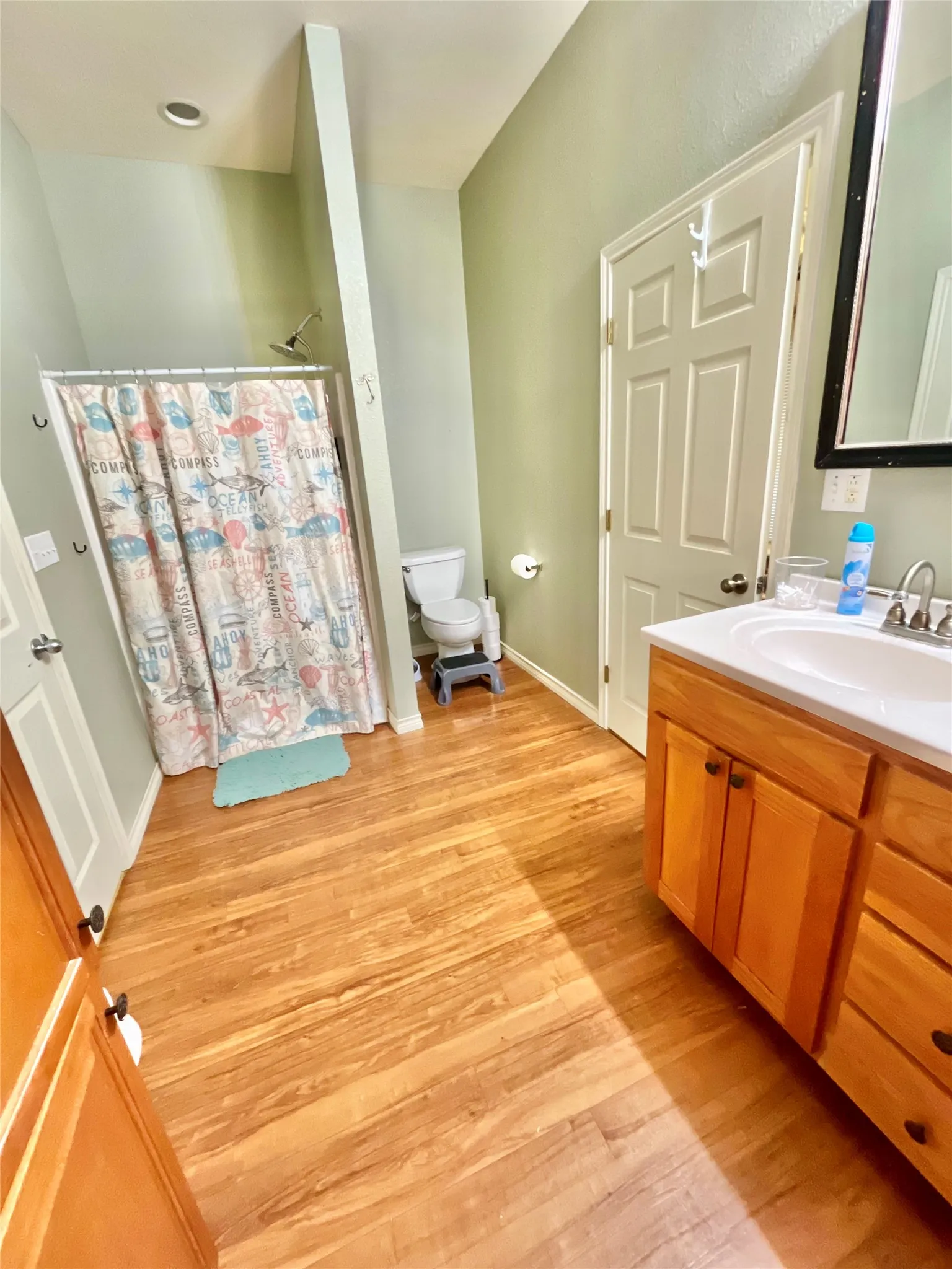 Single Family Residence For Sale in Hamilton County , 522 E Standifer Street, Hamilton, Texas 76531, 4 Bedroom, 2 Bathroom, Garage spaces, 2,058 Sqft, built in 1935, mls#21178584, Real Estate Agent in Hamilton, Homes For Sale in Hamilton county, Homes For Sale in Hamilton, Realtor in Hamilton Texas, Real Estate Brokerage Independent Realty Texas, Luminita Cordes Realtor