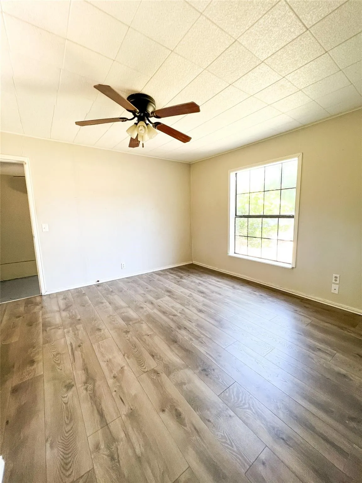 For Sale in Erath County , 1425, 1435, 420 Groesbeck & Lillian, Stephenville, Texas 76401, 9 Bedroom, 3 Bathroom, Garage spaces, 0 Sqft, built in 1910, mls#21174858, Real Estate Agent in Stephenville, Homes For Sale in Erath county, Homes For Sale in Stephenville, Realtor in Stephenville Texas, Real Estate Brokerage Independent Realty Texas, Luminita Cordes Realtor