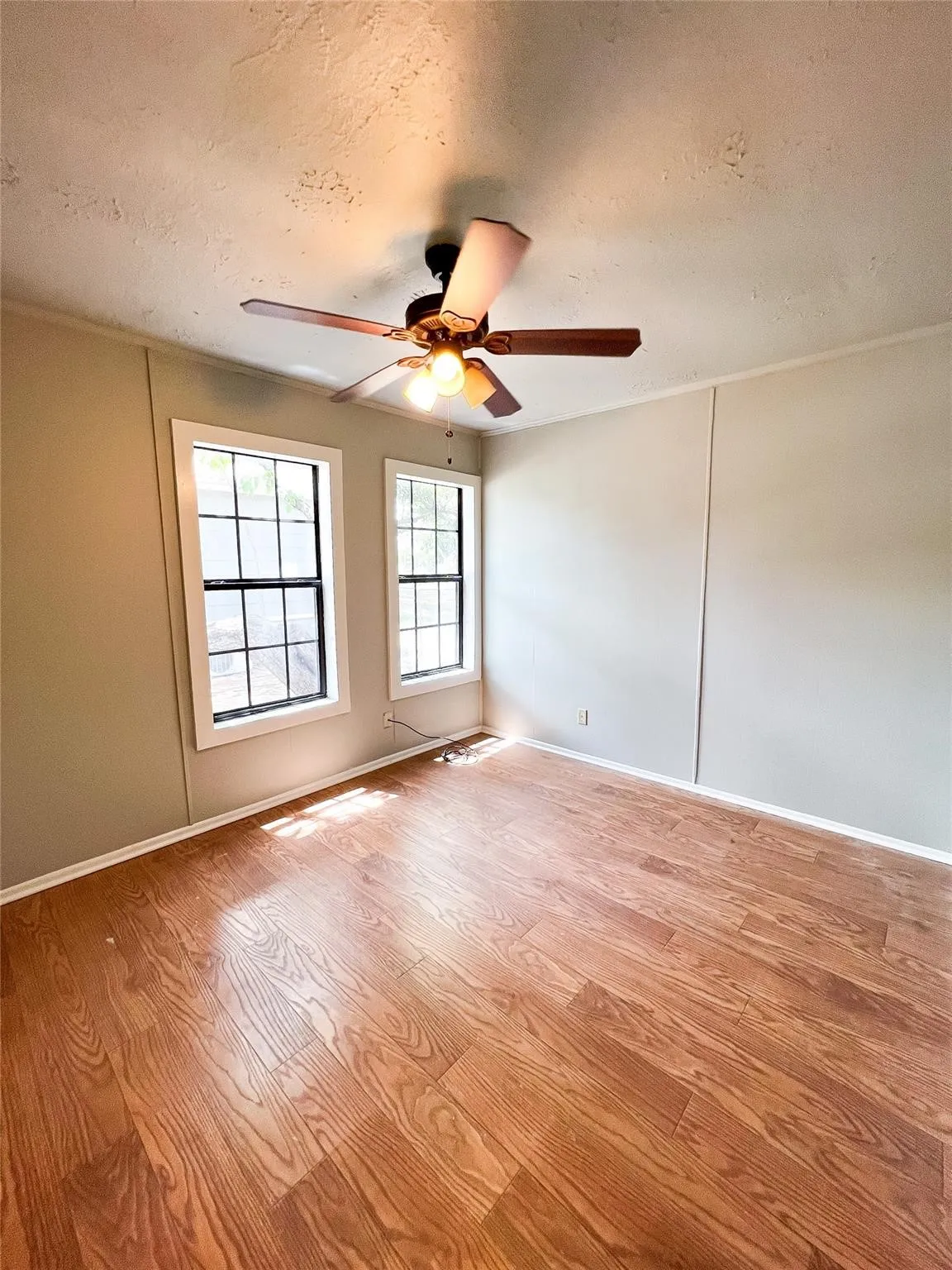 For Sale in Erath County , 1425, 1435, 420 Groesbeck & Lillian, Stephenville, Texas 76401, 9 Bedroom, 3 Bathroom, Garage spaces, 0 Sqft, built in 1910, mls#21174858, Real Estate Agent in Stephenville, Homes For Sale in Erath county, Homes For Sale in Stephenville, Realtor in Stephenville Texas, Real Estate Brokerage Independent Realty Texas, Luminita Cordes Realtor