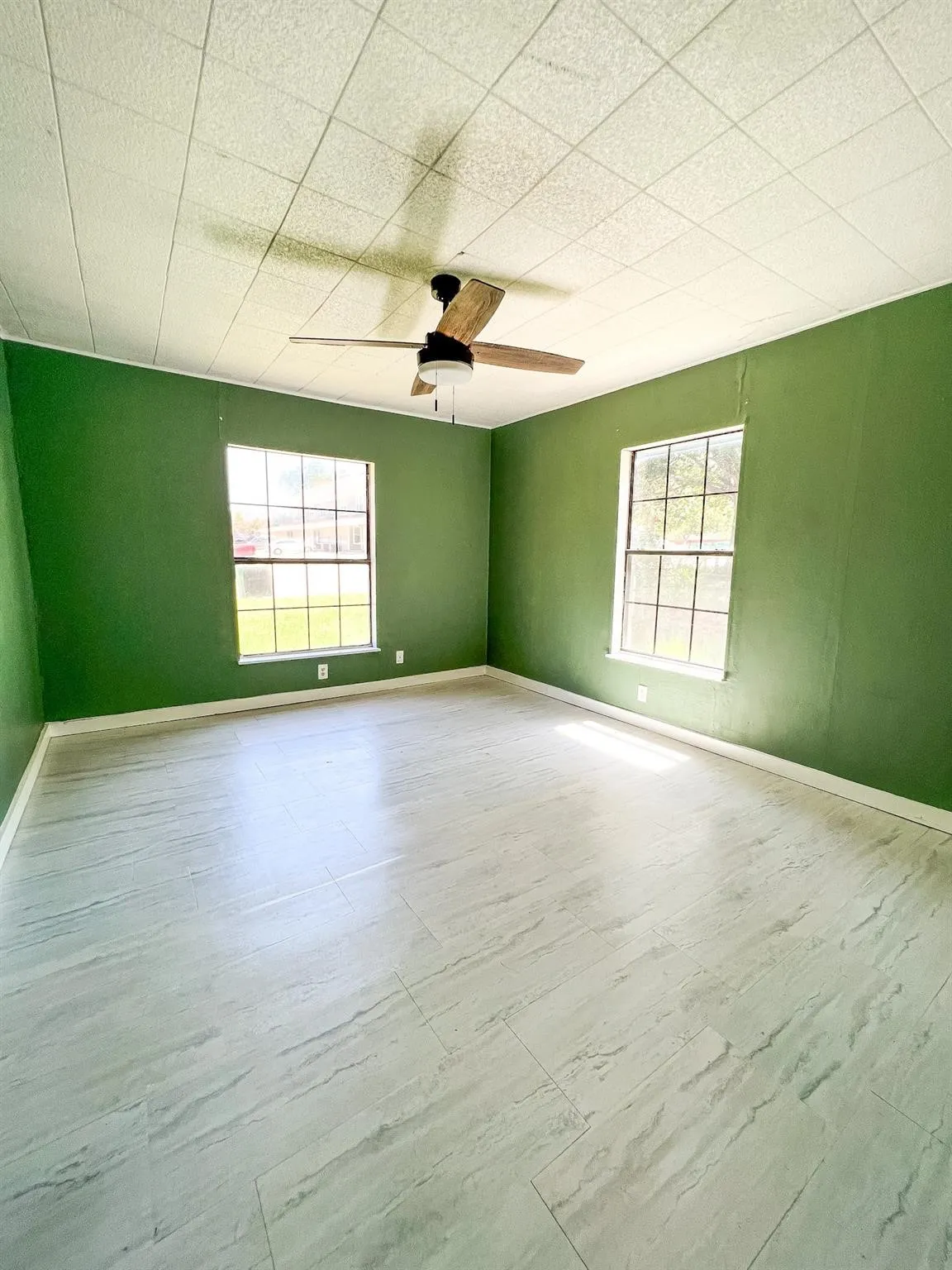 For Sale in Erath County , 1425, 1435, 420 Groesbeck & Lillian, Stephenville, Texas 76401, 9 Bedroom, 3 Bathroom, Garage spaces, 0 Sqft, built in 1910, mls#21174858, Real Estate Agent in Stephenville, Homes For Sale in Erath county, Homes For Sale in Stephenville, Realtor in Stephenville Texas, Real Estate Brokerage Independent Realty Texas, Luminita Cordes Realtor