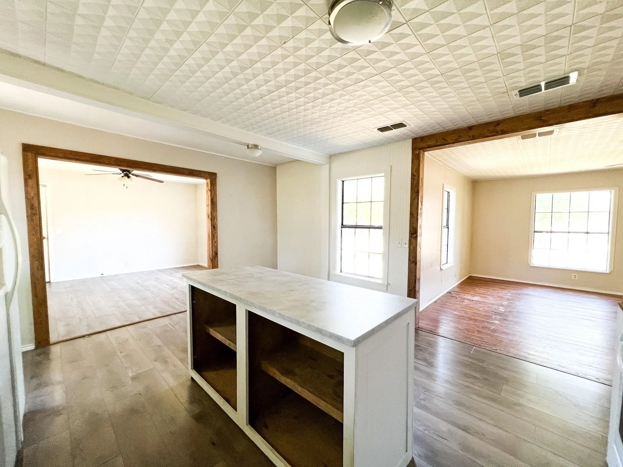 For Sale in Erath County , 1425, 1435, 420 Groesbeck & Lillian, Stephenville, Texas 76401, 9 Bedroom, 3 Bathroom, Garage spaces, 0 Sqft, built in 1910, mls#21174858, Real Estate Agent in Stephenville, Homes For Sale in Erath county, Homes For Sale in Stephenville, Realtor in Stephenville Texas, Real Estate Brokerage Independent Realty Texas, Luminita Cordes Realtor