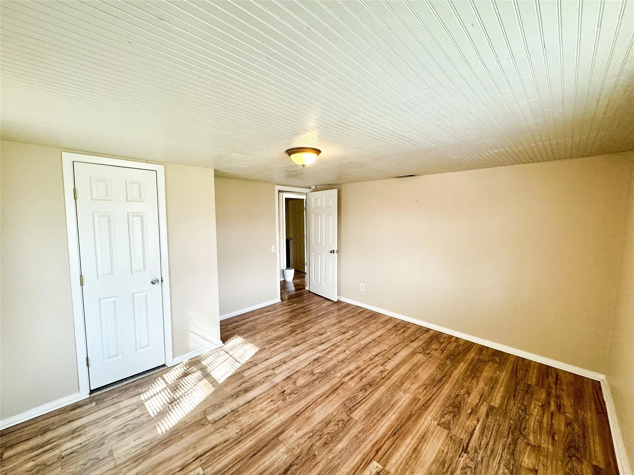 For Sale in Erath County , 1425, 1435, 420 Groesbeck & Lillian, Stephenville, Texas 76401, 9 Bedroom, 3 Bathroom, Garage spaces, 0 Sqft, built in 1910, mls#21174858, Real Estate Agent in Stephenville, Homes For Sale in Erath county, Homes For Sale in Stephenville, Realtor in Stephenville Texas, Real Estate Brokerage Independent Realty Texas, Luminita Cordes Realtor
