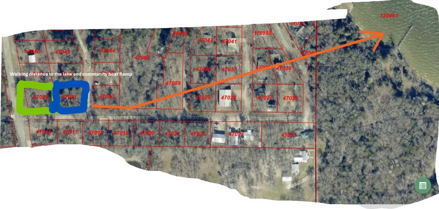 Walking distance to the water and the included community boat ramp.