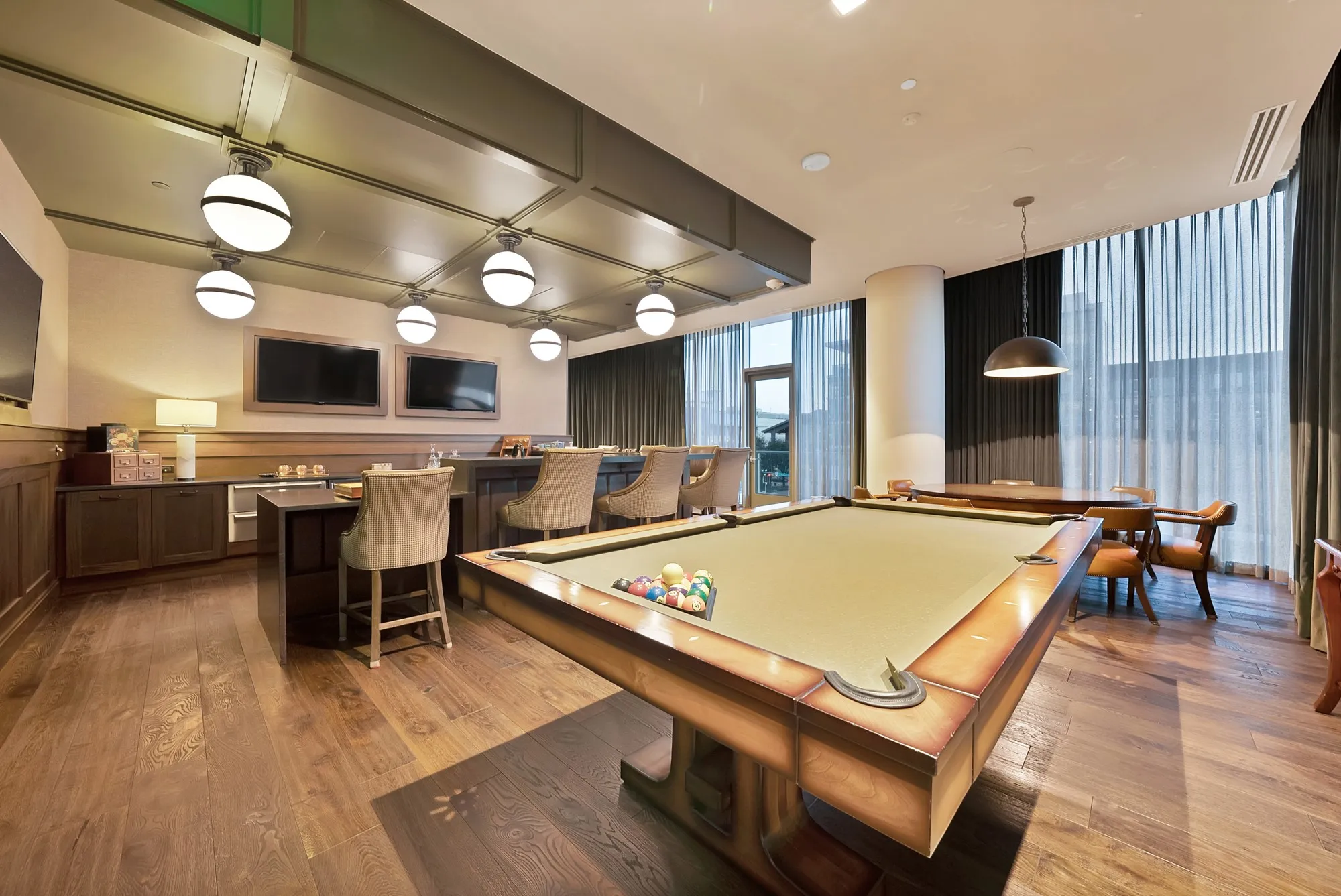 Condominium For Sale in Collin County , 7901 Windrose Avenue 1402, Plano, Texas 75024, 2 Bedroom, 2 Bathroom, 2 Garage spaces, 1,540 Sqft, built in 2019, Preowned, mls#21178363, Real Estate Agent in Plano, Homes For Sale in Collin county, Homes For Sale in Plano, Realtor in Plano Texas, Real Estate Brokerage Independent Realty Texas, Luminita Cordes Realtor