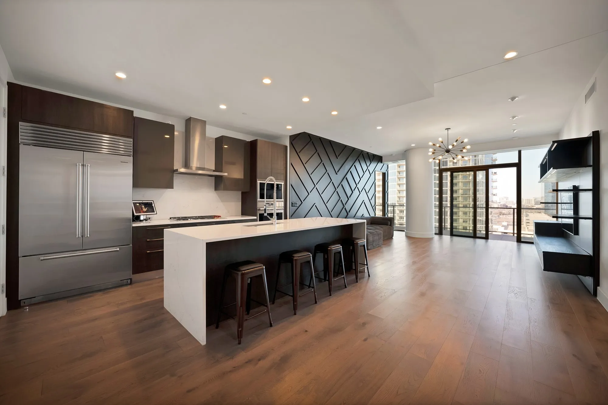 Condominium For Sale in Collin County , 7901 Windrose Avenue 1402, Plano, Texas 75024, 2 Bedroom, 2 Bathroom, 2 Garage spaces, 1,540 Sqft, built in 2019, Preowned, mls#21178363, Real Estate Agent in Plano, Homes For Sale in Collin county, Homes For Sale in Plano, Realtor in Plano Texas, Real Estate Brokerage Independent Realty Texas, Luminita Cordes Realtor