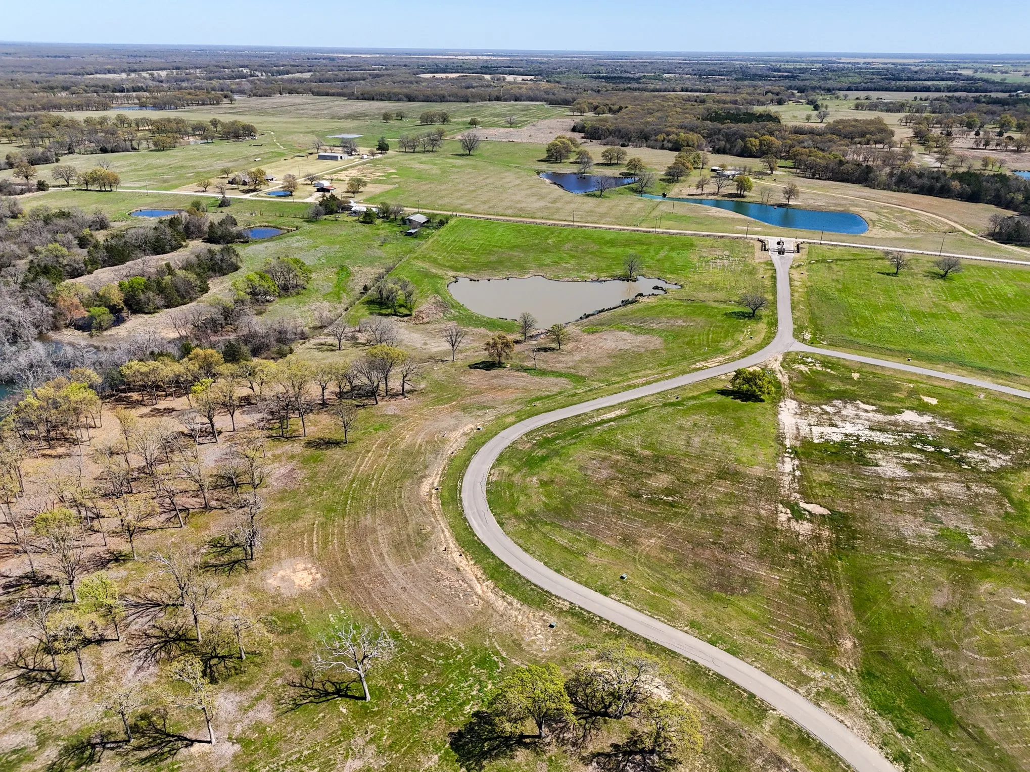 Unimproved Land For Sale in Fannin County , 410 Peninsula Drive, Honey Grove, Texas 75446, 0, 0, Garage spaces, 0 Sqft, built in 0, mls#21178771, Real Estate Agent in Honey Grove, Homes For Sale in Fannin county, Homes For Sale in Honey Grove, Realtor in Honey Grove Texas, Real Estate Brokerage Independent Realty Texas, Luminita Cordes Realtor