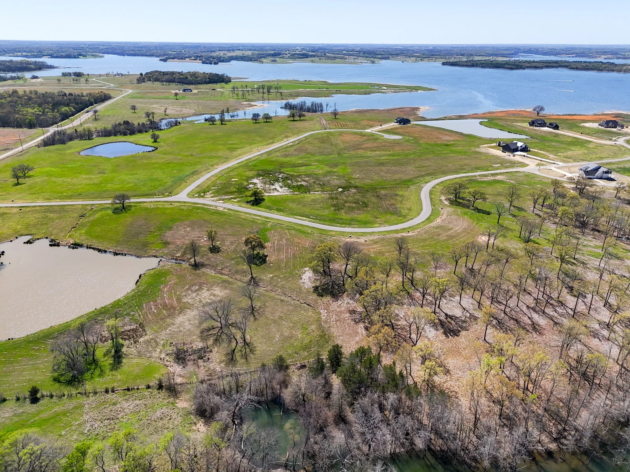 Unimproved Land For Sale in Fannin County , 410 Peninsula Drive, Honey Grove, Texas 75446, 0, 0, Garage spaces, 0 Sqft, built in 0, mls#21178771, Real Estate Agent in Honey Grove, Homes For Sale in Fannin county, Homes For Sale in Honey Grove, Realtor in Honey Grove Texas, Real Estate Brokerage Independent Realty Texas, Luminita Cordes Realtor