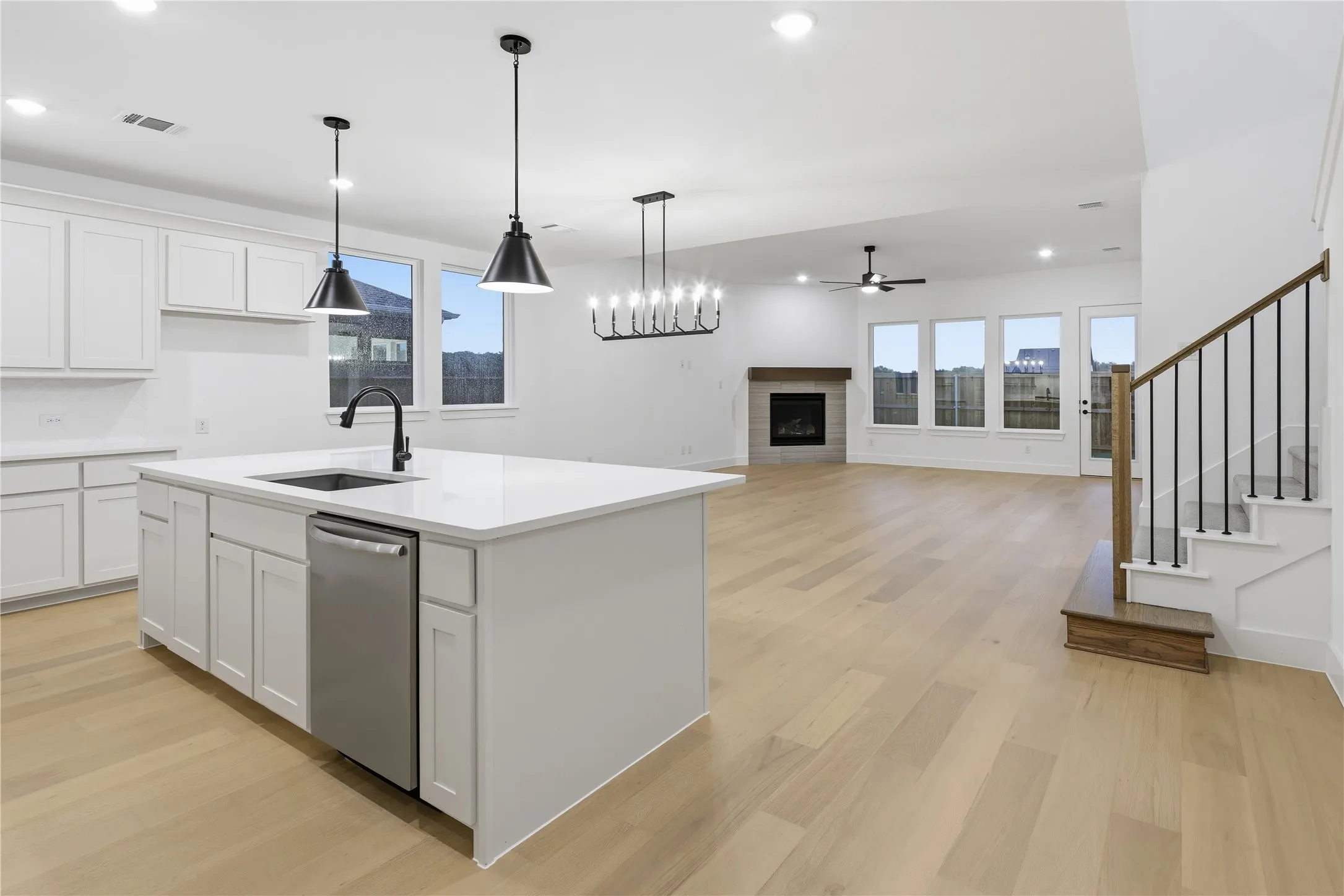 Single Family Residence For Sale in Johnson County , 1657 Cedar Elm Way, Burleson, Texas 76028, 4 Bedroom, 3 Bathroom, 3 Garage spaces, 3,221 Sqft, built in 2026, New Construction - Incomplete, mls#21178791, Real Estate Agent in Burleson, Homes For Sale in Johnson county, Homes For Sale in Burleson, Realtor in Burleson Texas, Real Estate Brokerage Independent Realty Texas, Luminita Cordes Realtor