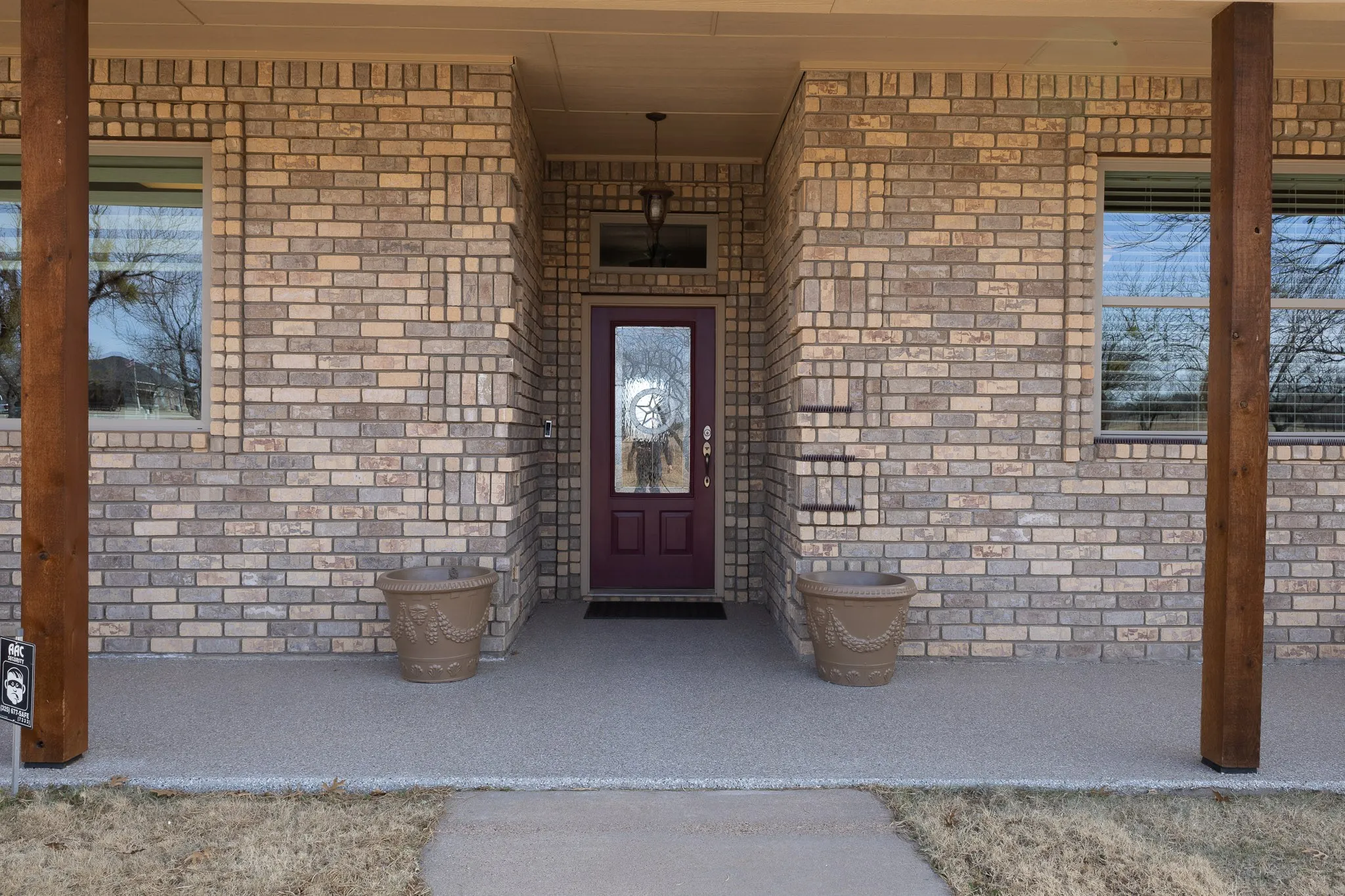 Single Family Residence For Sale in Taylor County , 213 Crooked Creek Road, Abilene, Texas 79602, 3 Bedroom, 3 Bathroom, 3 Garage spaces, 3,433 Sqft, built in 2003, mls#21178821, Real Estate Agent in Abilene, Homes For Sale in Taylor county, Homes For Sale in Abilene, Realtor in Abilene Texas, Real Estate Brokerage Independent Realty Texas, Luminita Cordes Realtor