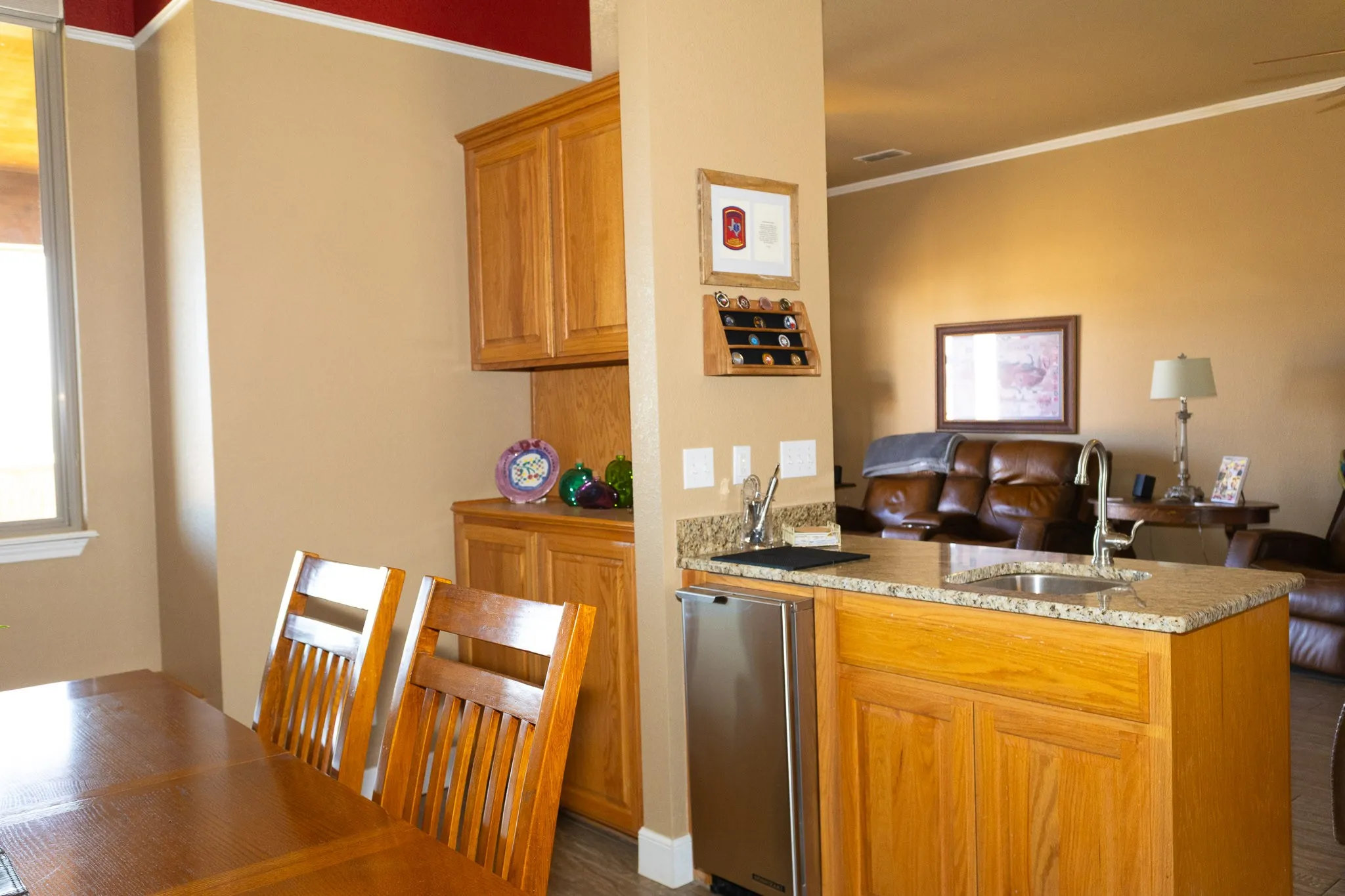 Single Family Residence For Sale in Taylor County , 213 Crooked Creek Road, Abilene, Texas 79602, 3 Bedroom, 3 Bathroom, 3 Garage spaces, 3,433 Sqft, built in 2003, mls#21178821, Real Estate Agent in Abilene, Homes For Sale in Taylor county, Homes For Sale in Abilene, Realtor in Abilene Texas, Real Estate Brokerage Independent Realty Texas, Luminita Cordes Realtor