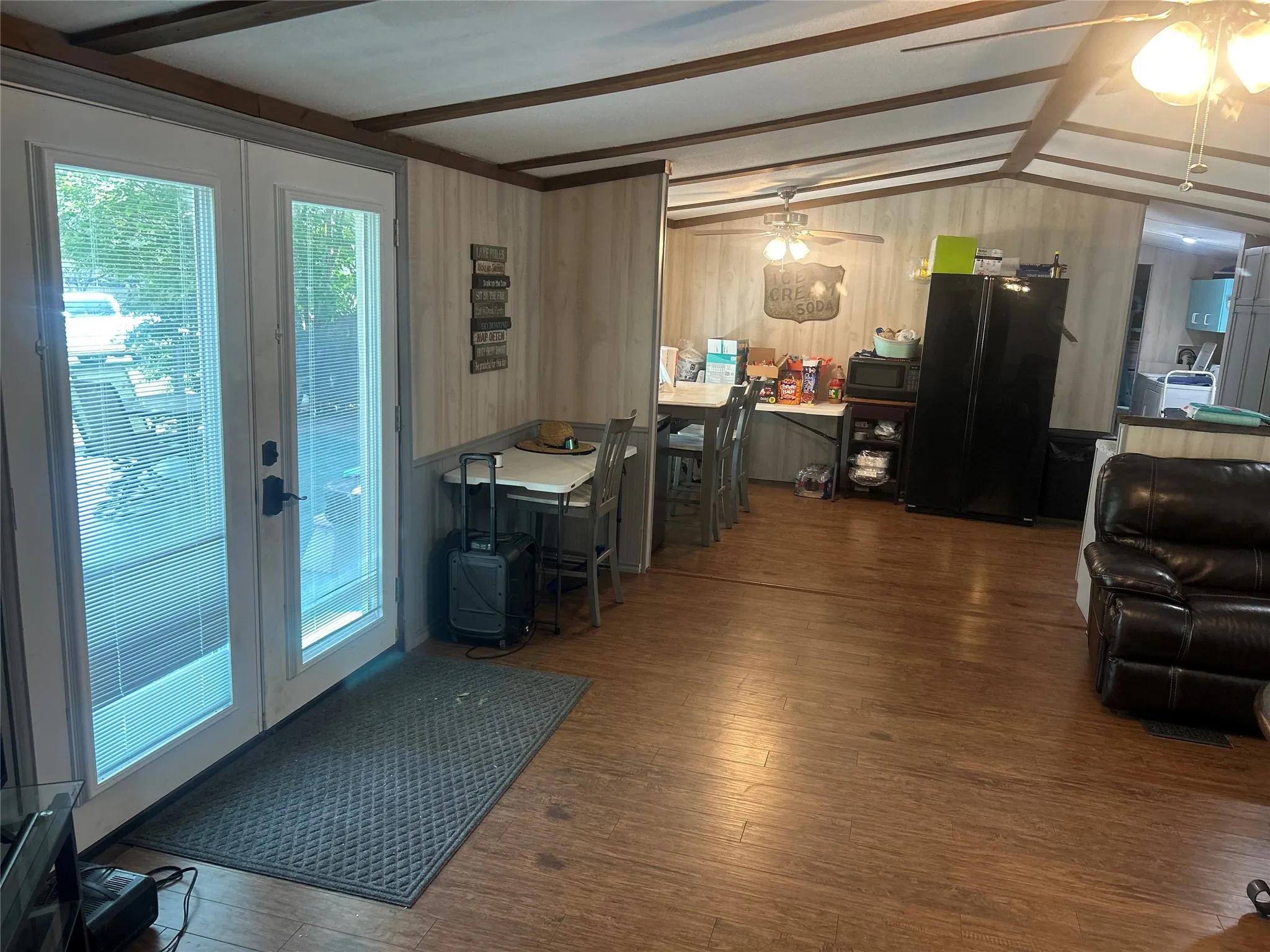 Mobile Home For Sale in Palo Pinto County , 4705 Fox Hollow Lot 10 Fox Hollow Road, Graham, Texas 76450, 3 Bedroom, 2 Bathroom, Garage spaces, 1,080 Sqft, built in 1989, mls#21178859, Real Estate Agent in Graham, Homes For Sale in Palo Pinto county, Homes For Sale in Graham, Realtor in Graham Texas, Real Estate Brokerage Independent Realty Texas, Luminita Cordes Realtor