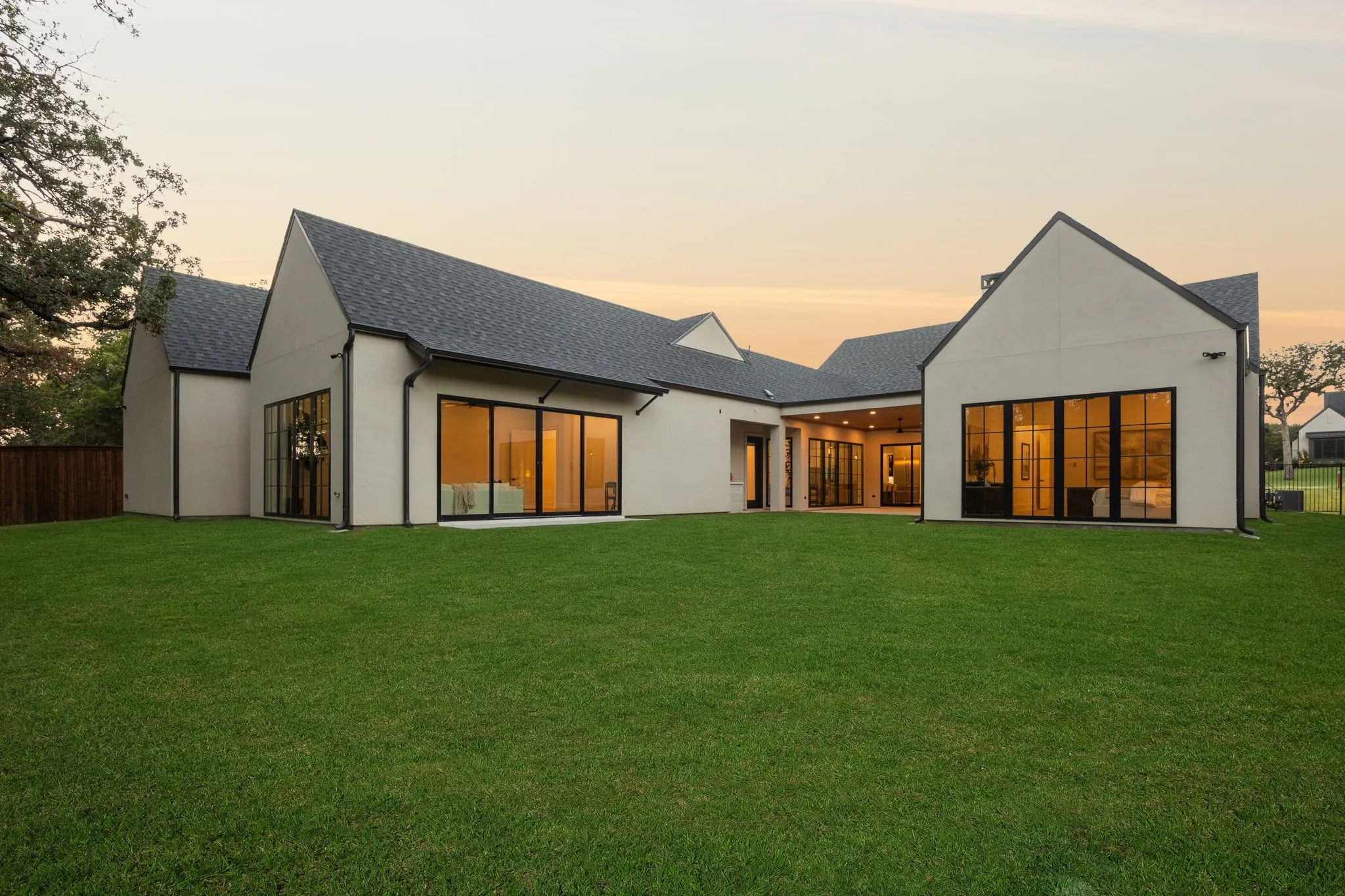 Single Family Residence For Sale in Tarrant County , 116 Park Avenue, Keller, Texas 76248, 4 Bedroom, 5 Bathroom, 3 Garage spaces, 4,758 Sqft, built in 2026, New Construction - Incomplete, mls#21177171, Real Estate Agent in Keller, Homes For Sale in Tarrant county, Homes For Sale in Keller, Realtor in Keller Texas, Real Estate Brokerage Independent Realty Texas, Luminita Cordes Realtor