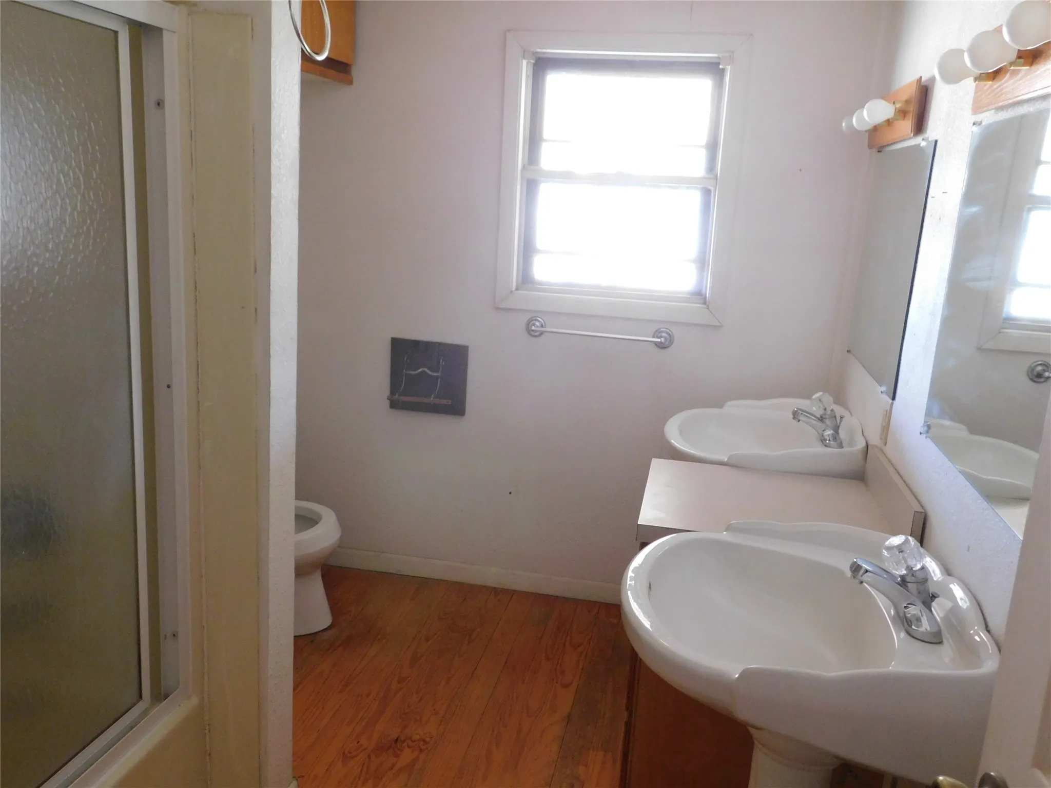 Single Family Residence For Sale in Brown County , 4405 Fm 1849, Brownwood, Texas 76801, 5 Bedroom, 5 Bathroom, 2 Garage spaces, 3,696 Sqft, built in 1995, mls#21178870, Real Estate Agent in Brownwood, Homes For Sale in Brown county, Homes For Sale in Brownwood, Realtor in Brownwood Texas, Real Estate Brokerage Independent Realty Texas, Luminita Cordes Realtor