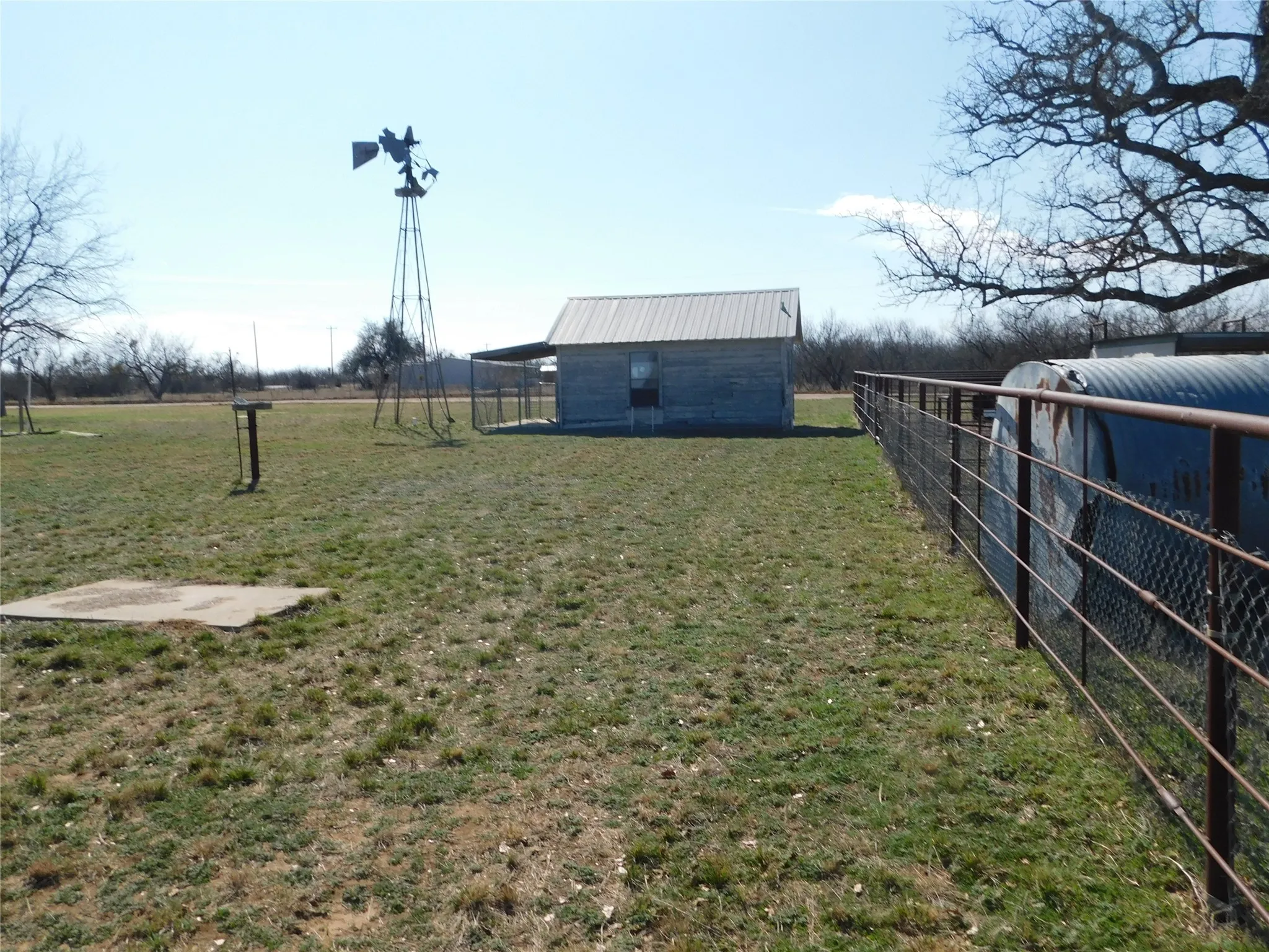 Single Family Residence For Sale in Brown County , 4405 Fm 1849, Brownwood, Texas 76801, 5 Bedroom, 5 Bathroom, 2 Garage spaces, 3,696 Sqft, built in 1995, mls#21178870, Real Estate Agent in Brownwood, Homes For Sale in Brown county, Homes For Sale in Brownwood, Realtor in Brownwood Texas, Real Estate Brokerage Independent Realty Texas, Luminita Cordes Realtor