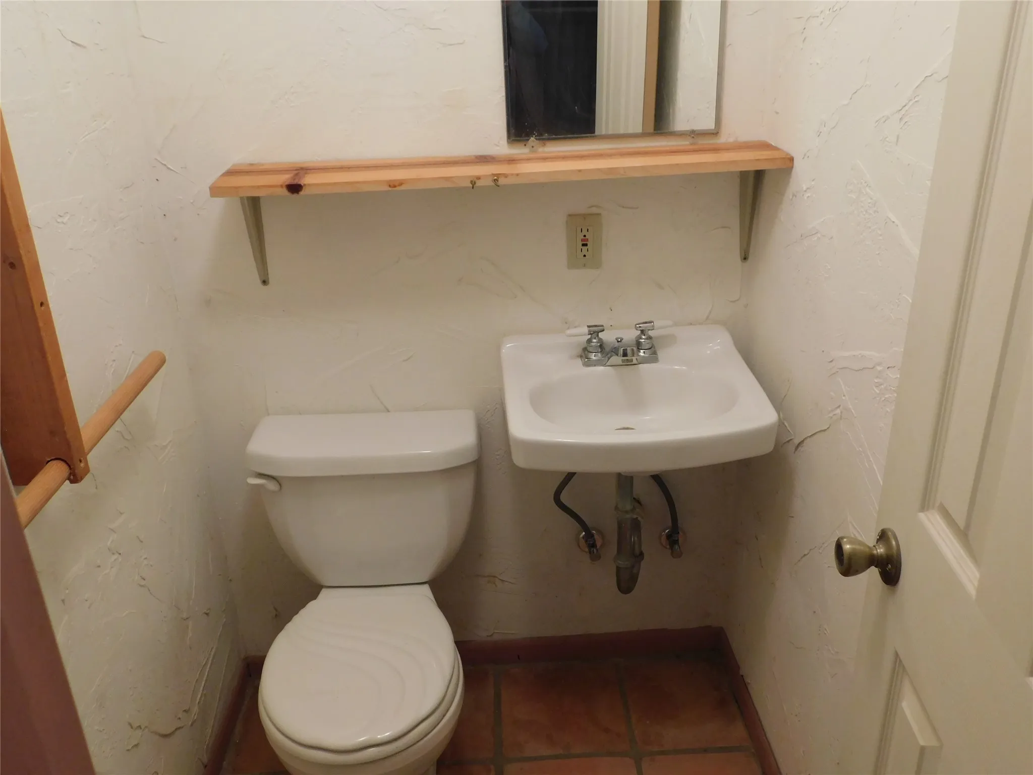 1/2 bath