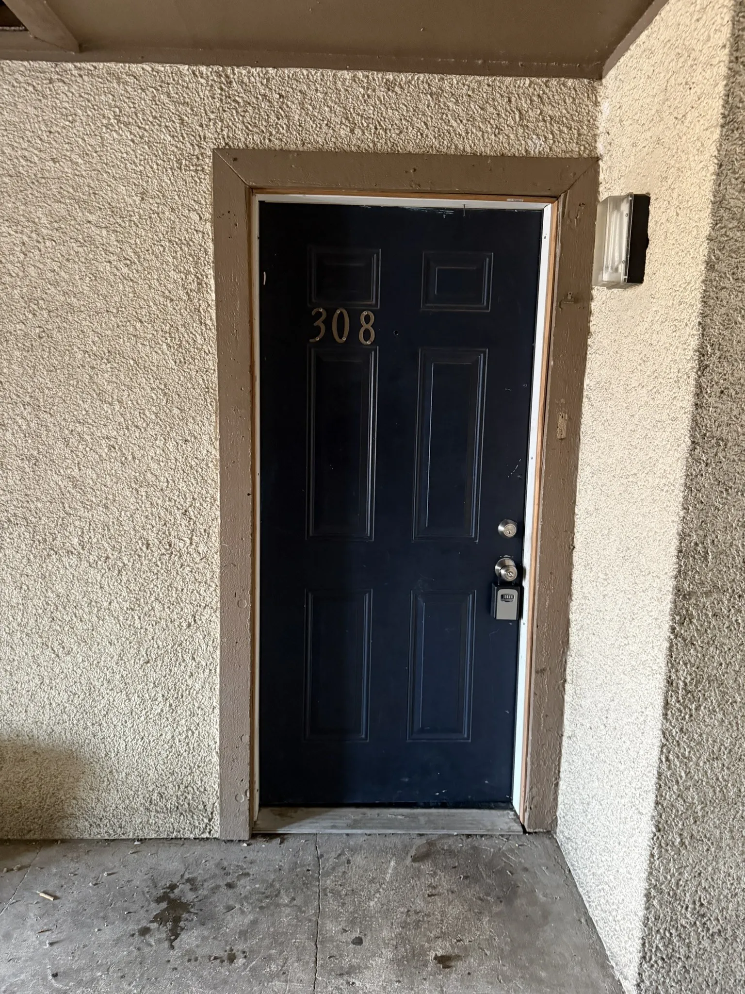 Condominium For Sale in Dallas County , 6050 Melody Lane 308, Dallas, Texas 75231, 1 Bedroom, 1 Bathroom, Garage spaces, 787 Sqft, built in 1979, mls#21178683, Real Estate Agent in Dallas, Homes For Sale in Dallas county, Homes For Sale in Dallas, Realtor in Dallas Texas, Real Estate Brokerage Independent Realty Texas, Luminita Cordes Realtor
