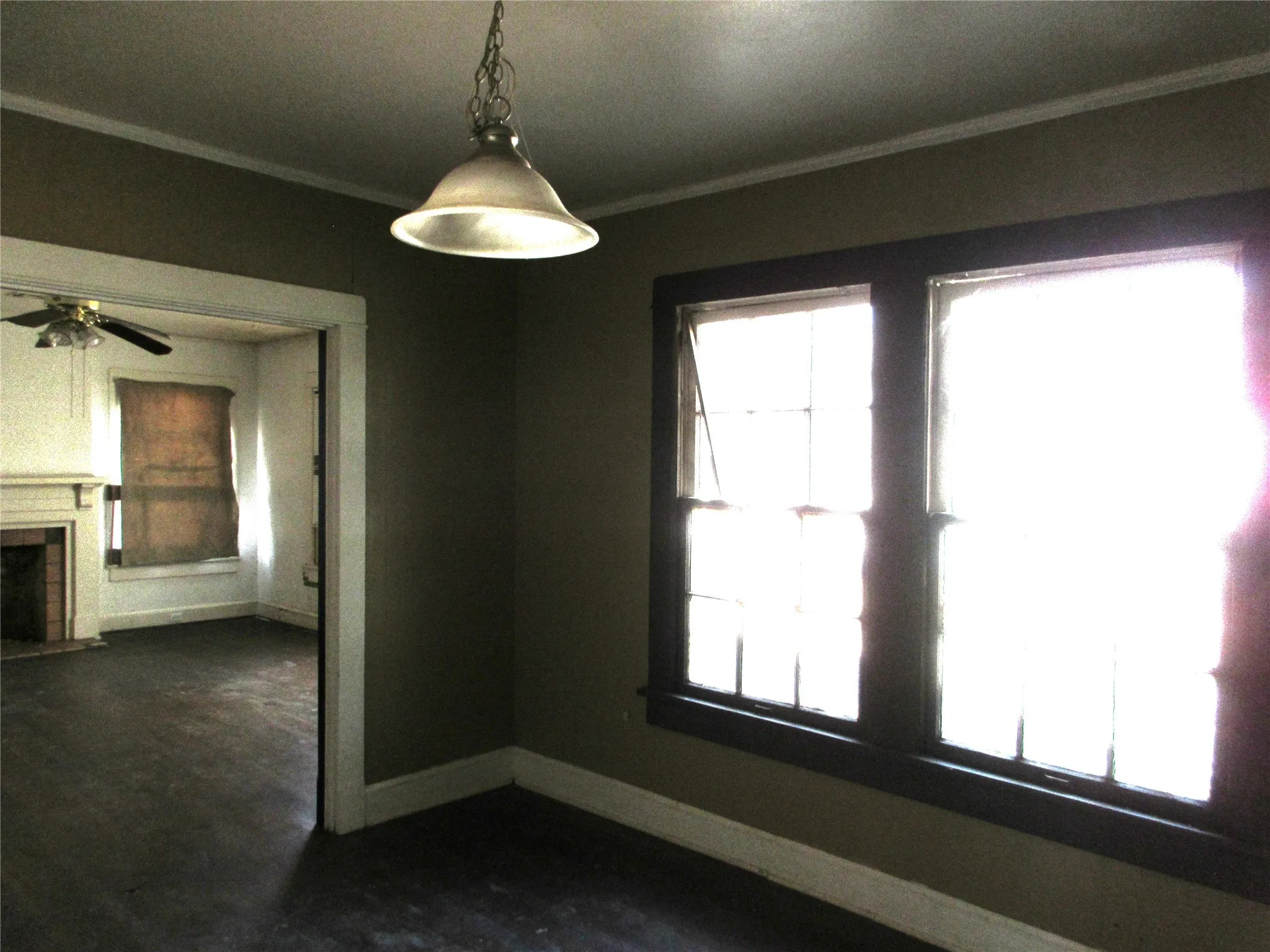 Single Family Residence For Sale in Falls County , 916 Ward, Marlin, Texas 76661, 3 Bedroom, 2 Bathroom, Garage spaces, 1,835 Sqft, built in 1950, Unknown, mls#21177818, Real Estate Agent in Marlin, Homes For Sale in Falls county, Homes For Sale in Marlin, Realtor in Marlin Texas, Real Estate Brokerage Independent Realty Texas, Luminita Cordes Realtor