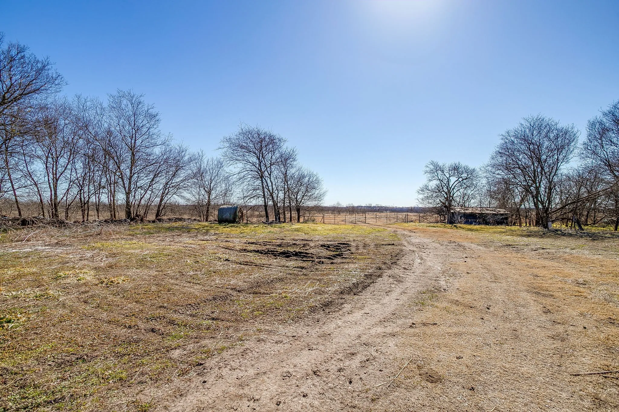Unimproved Land For Sale in Mc Lennan County , TBD Ivy Lane, Elm Mott, Texas 76640, 0, 0, Garage spaces, 0 Sqft, built in 0, Price $945,000, mls#21178829, Real Estate Agent in Elm Mott, Homes For Sale in Mc Lennan county, Homes For Sale in Elm Mott, Realtor in Elm Mott Texas, Real Estate Brokerage Independent Realty Texas, Luminita Cordes Realtor