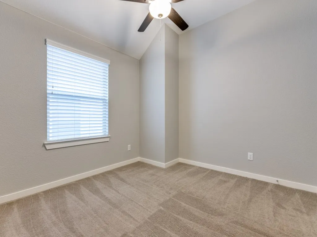 Single Family Residence For Sale in Collin County , 716 Esk Avenue, Celina, Texas 75009, 4 Bedroom, 3 Bathroom, 2 Garage spaces, 2,215 Sqft, built in 2018, mls#21179026, Real Estate Agent in Celina, Homes For Sale in Collin county, Homes For Sale in Celina, Realtor in Celina Texas, Real Estate Brokerage Independent Realty Texas, Luminita Cordes Realtor