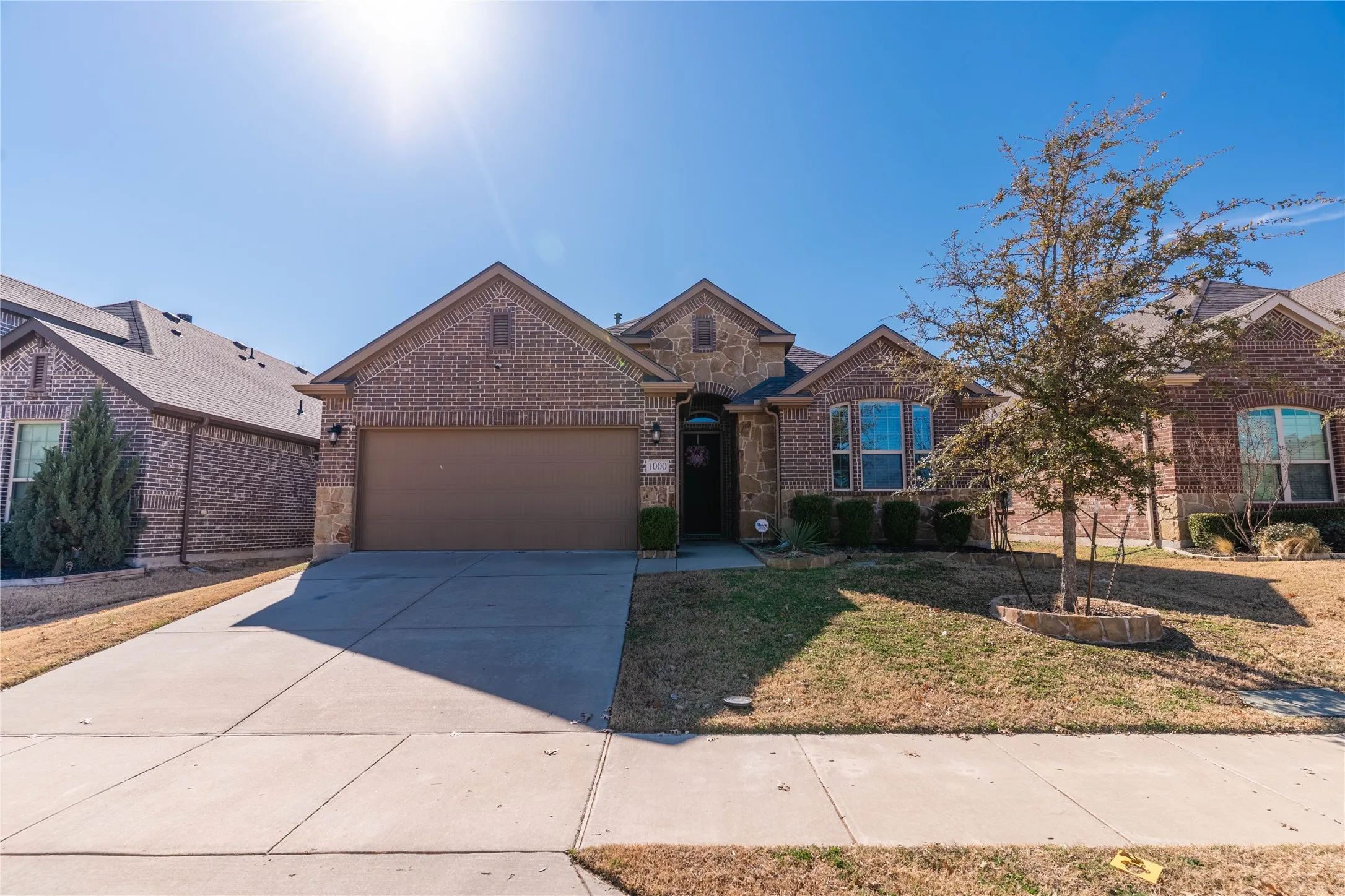 Single Family Residence For Sale in Denton County , 1000 Lake Sierra Way, Little Elm, Texas 75068, 3 Bedrooms, 2 Bathrooms, 2 Garage spaces, 1,991 Sqft, built in 2018, Price $360,000, mls#21179086, Real Estate Agent in Little Elm, Homes For Sale in Denton county, Homes For Sale in Little Elm, Realtor in Little Elm Texas, Real Estate Brokerage Independent Realty Texas, Luminita Cordes Realtor