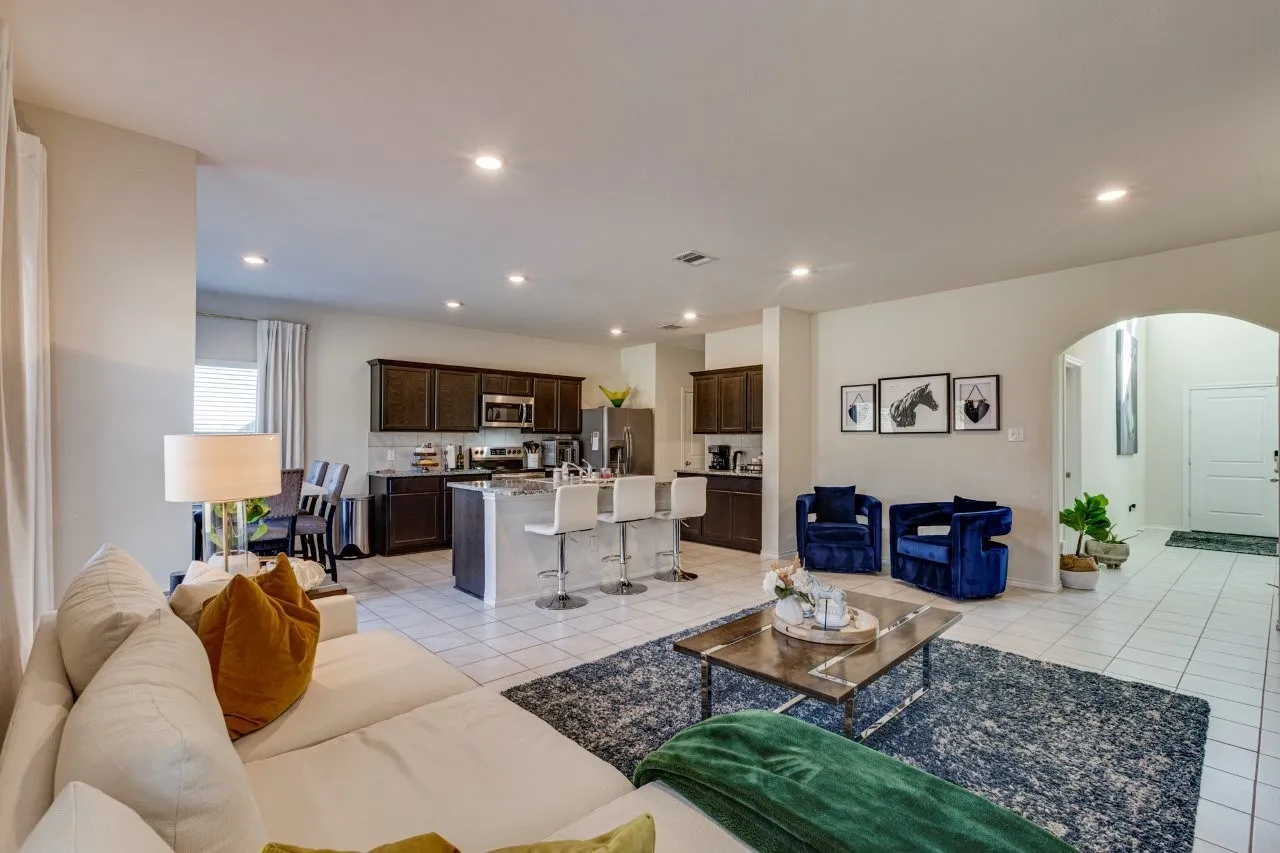 Single Family Residence For Sale in Collin County , 2353 Stefani Street, Anna, Texas 75409, 5 Bedrooms, 3 Bathrooms, 2 Garage spaces, 2,599 Sqft, built in 2019, Preowned, Price $379,999, mls#21179107, Real Estate Agent in Anna, Homes For Sale in Collin county, Homes For Sale in Anna, Realtor in Anna Texas, Real Estate Brokerage Independent Realty Texas, Luminita Cordes Realtor