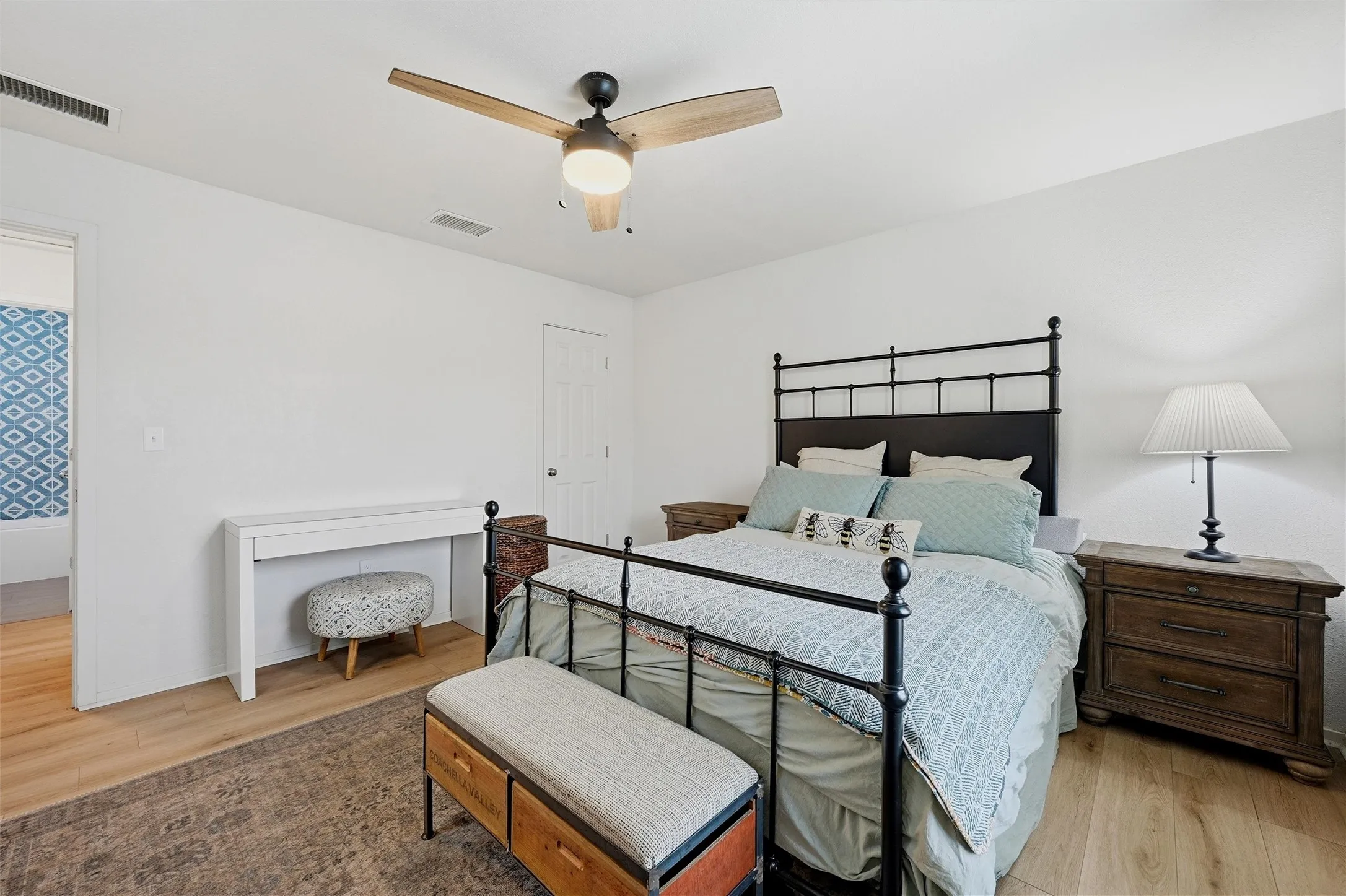 Single Family Residence For Sale in Grayson County , 918 N Ricketts Street, Sherman, Texas 75092, 3 Bedroom, 2 Bathroom, Garage spaces, 1,105 Sqft, built in 1950, Preowned, mls#21178577, Real Estate Agent in Sherman, Homes For Sale in Grayson county, Homes For Sale in Sherman, Realtor in Sherman Texas, Real Estate Brokerage Independent Realty Texas, Luminita Cordes Realtor