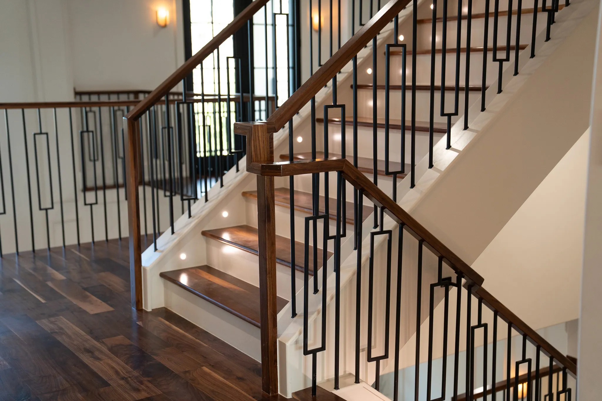 Single Family Residence For Sale in Denton County , 1230 Oak View Court, Oak Point, Texas 75068, 6 Bedroom, 8 Bathroom, 5 Garage spaces, 13,361 Sqft, built in 2021, New Construction - Complete, mls#21177690, Real Estate Agent in Oak Point, Homes For Sale in Denton county, Homes For Sale in Oak Point, Realtor in Oak Point Texas, Real Estate Brokerage Independent Realty Texas, Luminita Cordes Realtor
