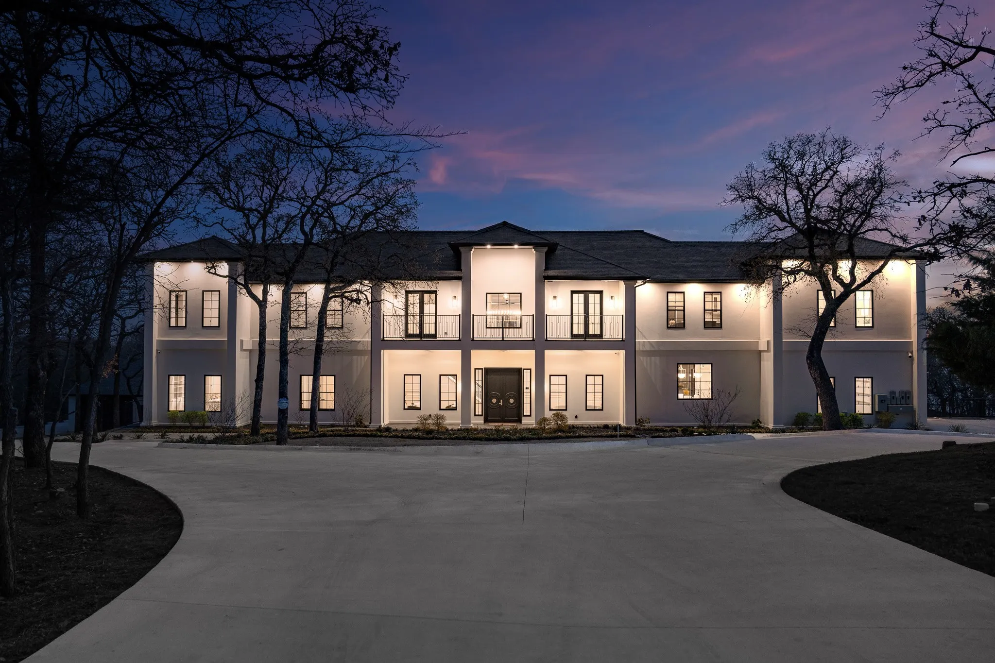 Single Family Residence For Sale in Denton County , 1230 Oak View Court, Oak Point, Texas 75068, 6 Bedroom, 8 Bathroom, 5 Garage spaces, 13,361 Sqft, built in 2021, New Construction - Complete, mls#21177690, Real Estate Agent in Oak Point, Homes For Sale in Denton county, Homes For Sale in Oak Point, Realtor in Oak Point Texas, Real Estate Brokerage Independent Realty Texas, Luminita Cordes Realtor