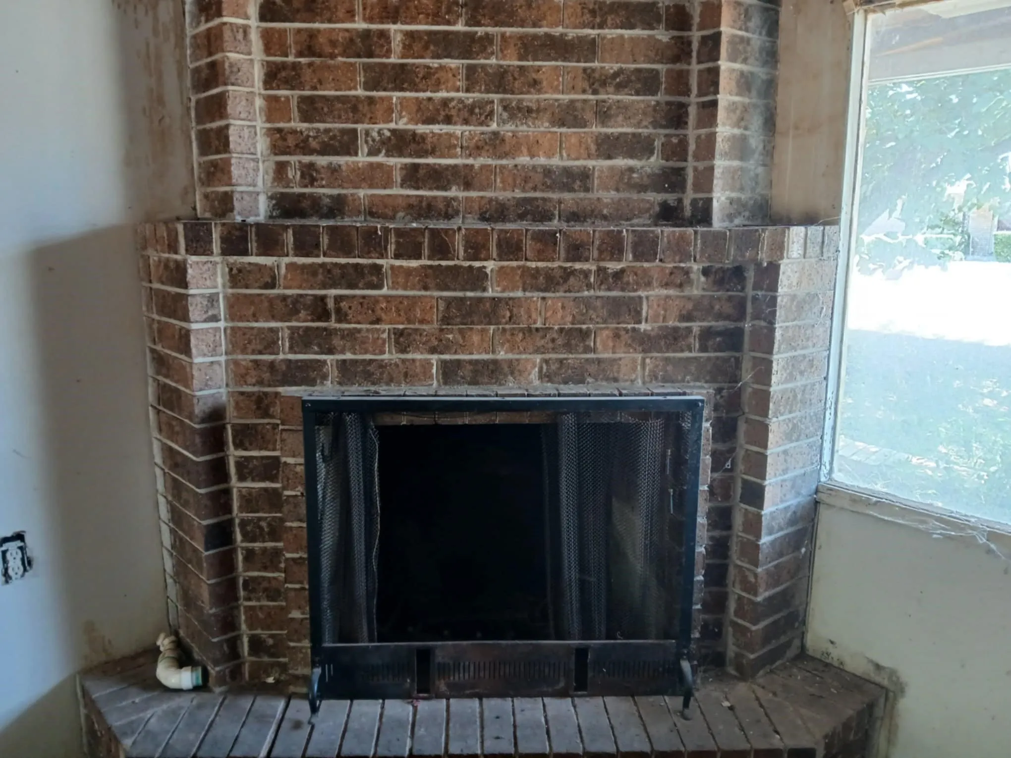 Single Family Residence For Sale in Coleman County , 2010 Nowlin Road, Coleman, Texas 76834, 2 Bedroom, 1 Bathroom, Garage spaces, 864 Sqft, built in 0, Price $40,000, mls#21179230, Real Estate Agent in Coleman, Homes For Sale in Coleman county, Homes For Sale in Coleman, Realtor in Coleman Texas, Real Estate Brokerage Independent Realty Texas, Luminita Cordes Realtor