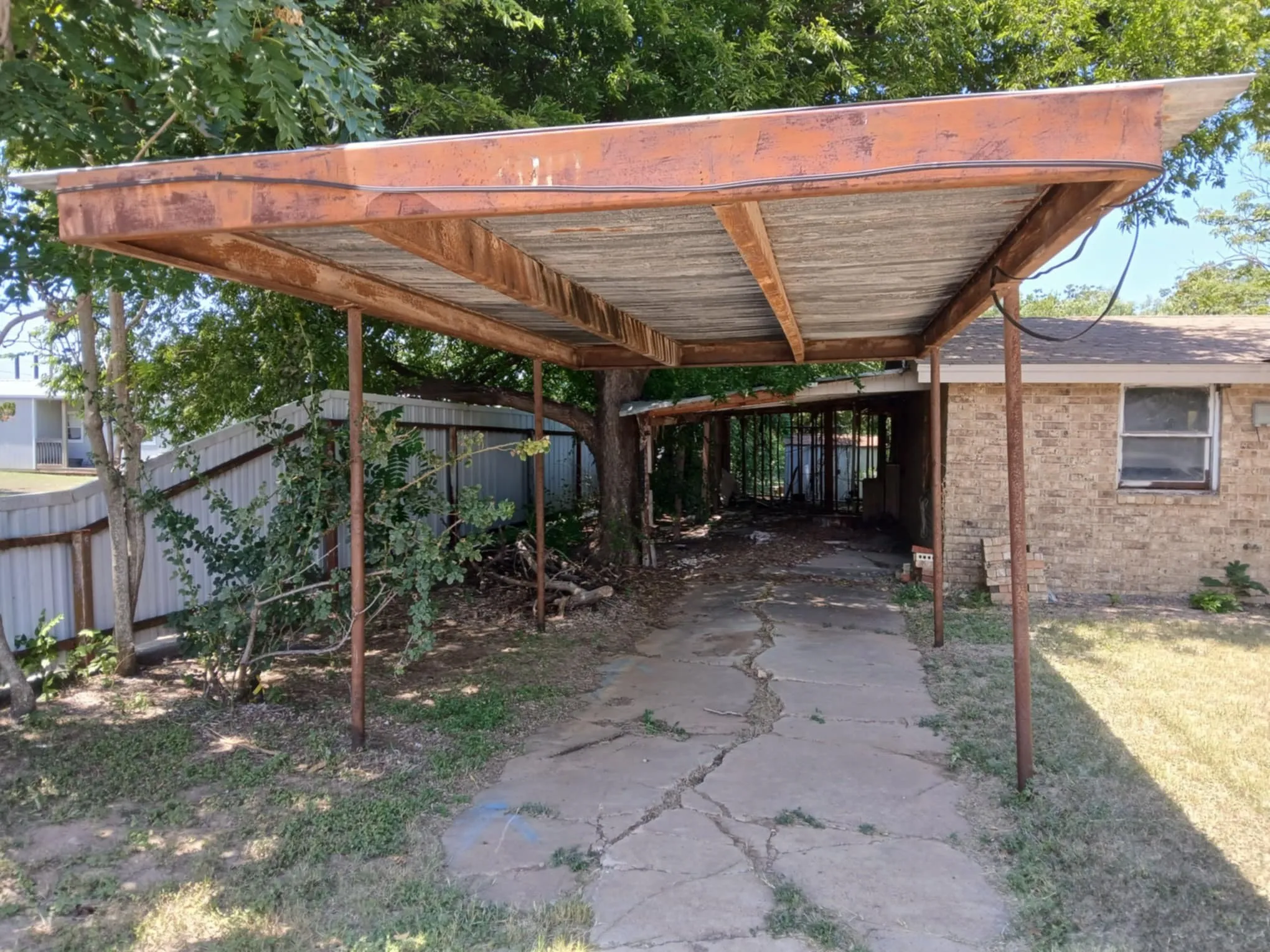 Single Family Residence For Sale in Coleman County , 2010 Nowlin Road, Coleman, Texas 76834, 2 Bedroom, 1 Bathroom, Garage spaces, 864 Sqft, built in 0, Price $40,000, mls#21179230, Real Estate Agent in Coleman, Homes For Sale in Coleman county, Homes For Sale in Coleman, Realtor in Coleman Texas, Real Estate Brokerage Independent Realty Texas, Luminita Cordes Realtor
