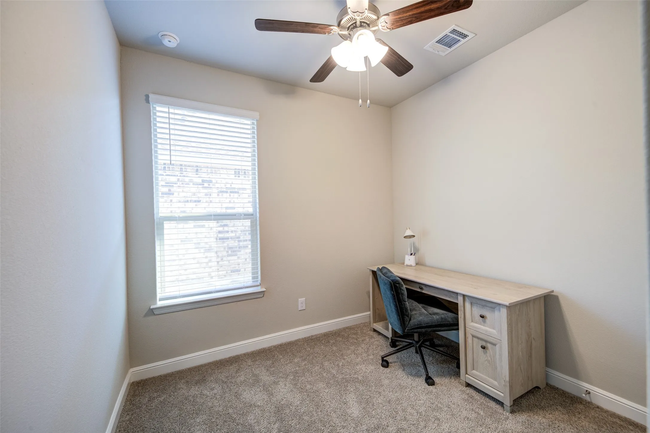 Single Family Residence For Sale in Wise County , 145 Hawksbill Lane, Rhome, Texas 76078, 4 Bedroom, 2 Bathroom, 2 Garage spaces, 1,659 Sqft, built in 2023, Preowned, mls#21176096, Real Estate Agent in Rhome, Homes For Sale in Wise county, Homes For Sale in Rhome, Realtor in Rhome Texas, Real Estate Brokerage Independent Realty Texas, Luminita Cordes Realtor