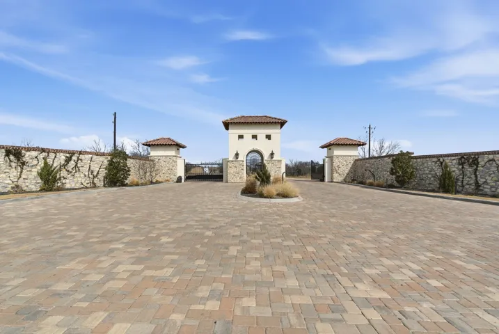 The gates of Santorini  in Brock, TX
