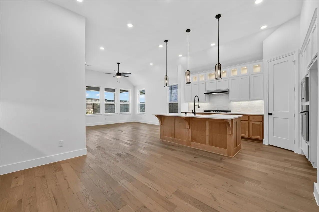 Single Family Residence For Sale in Denton County , 12024 Oak Branch Street, Justin, Texas 76247, 3 Bedroom, 2 Bathroom, 2 Garage spaces, 1,611 Sqft, built in 2026, mls#21178905, Real Estate Agent in Justin, Homes For Sale in Denton county, Homes For Sale in Justin, Realtor in Justin Texas, Real Estate Brokerage Independent Realty Texas, Luminita Cordes Realtor